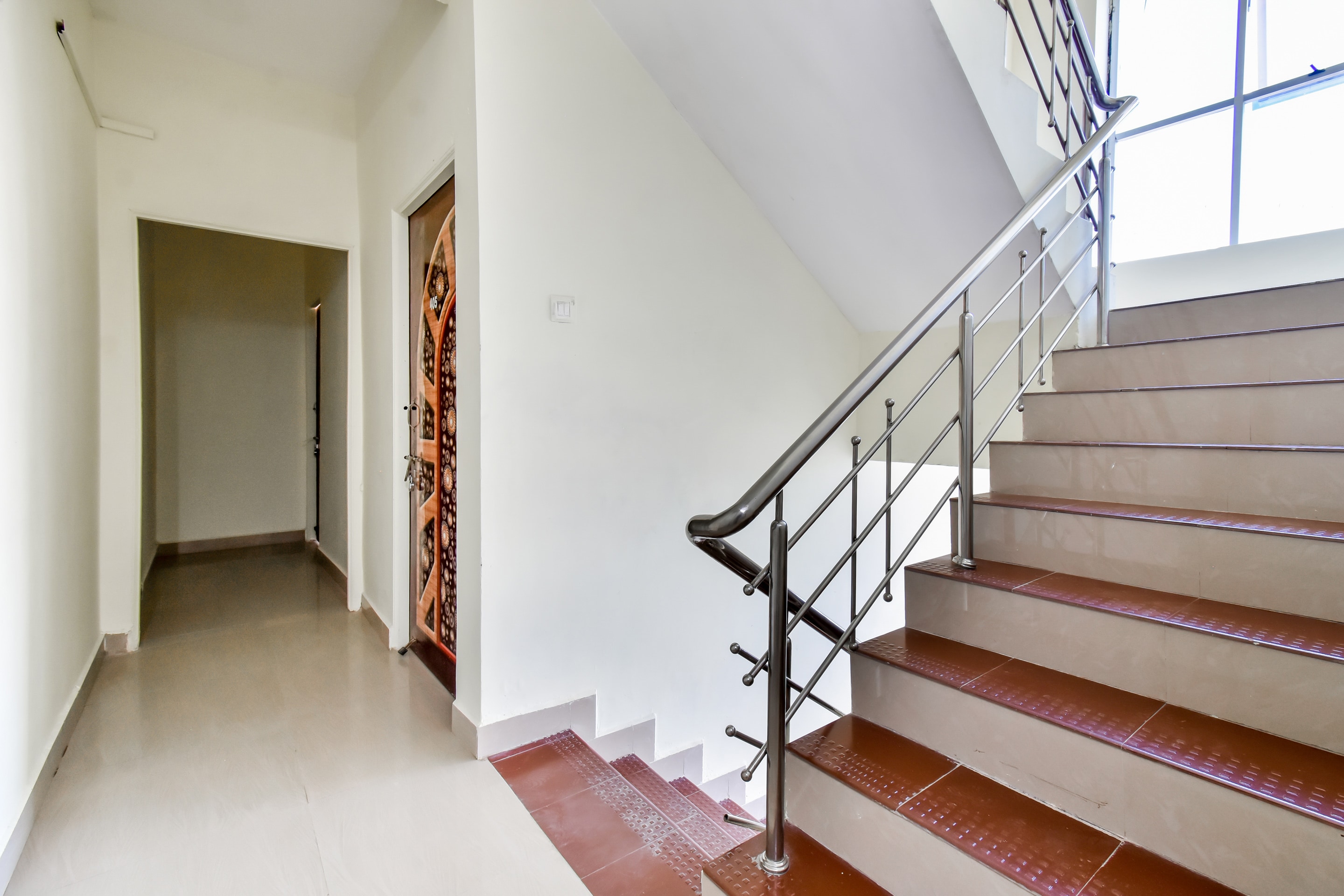 OYO 48917 Yuvaan, Nagpur 2