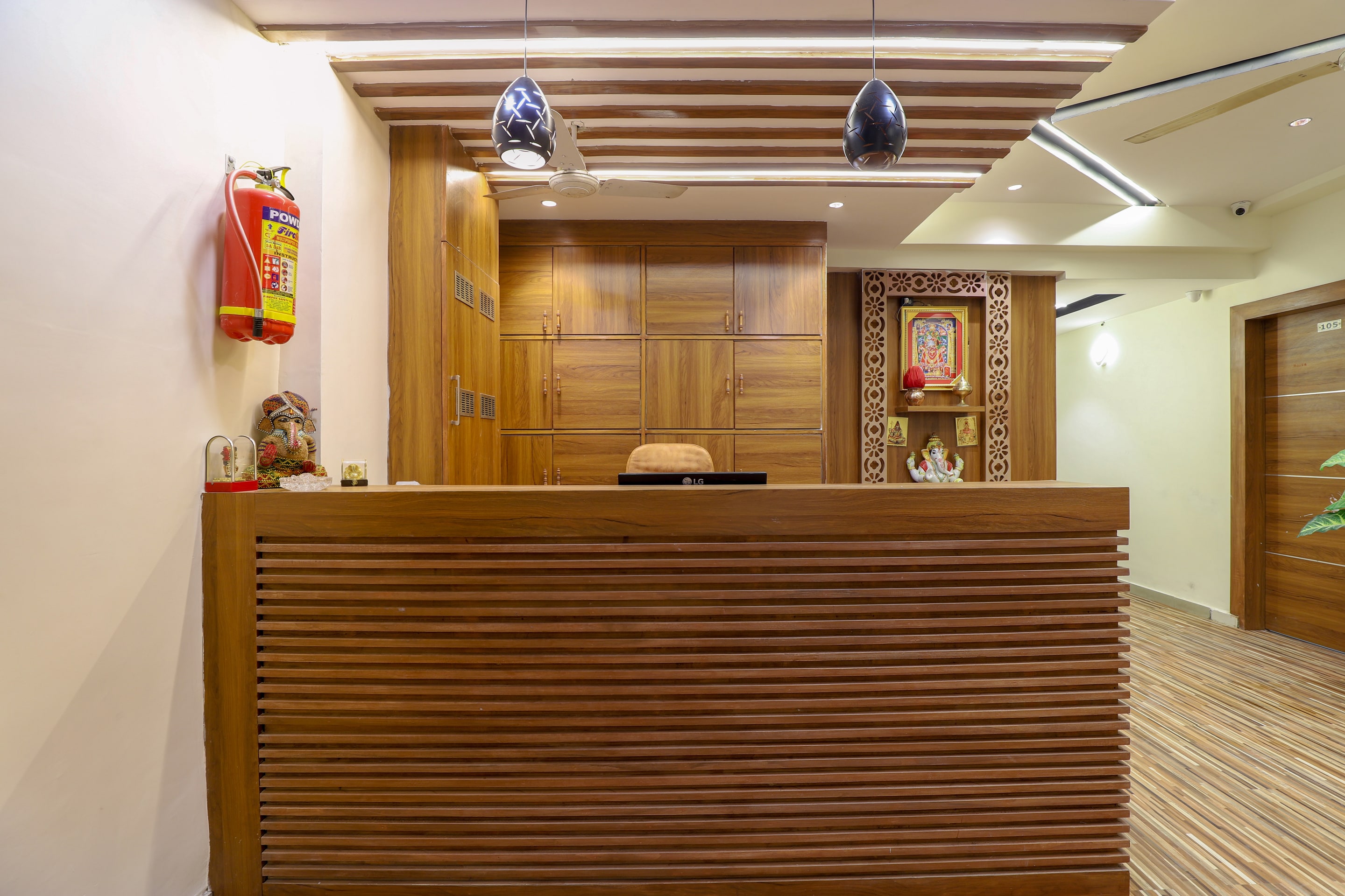 OYO 49797 Hotel Shubham Inn, Ahmedabad 3