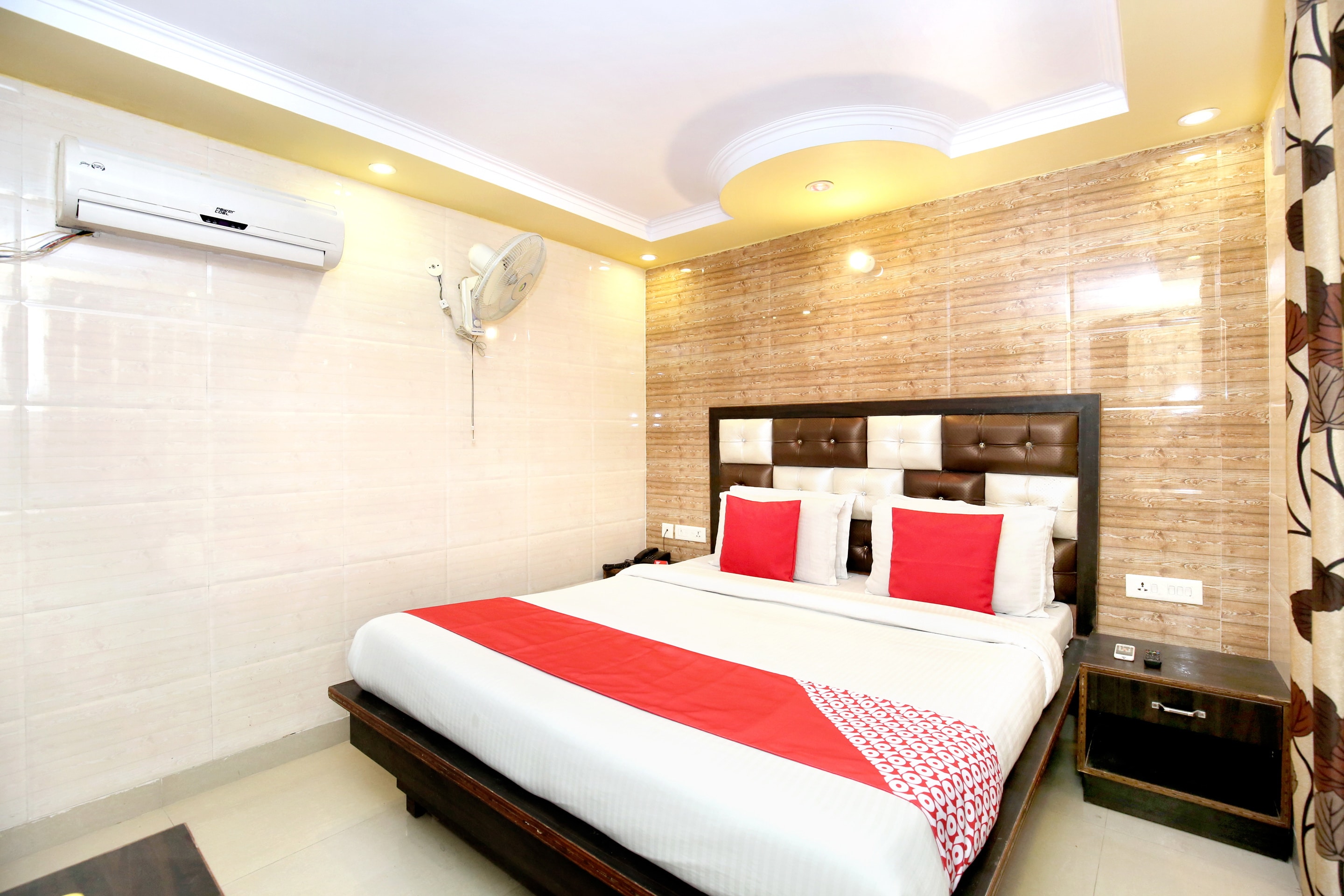 OYO 5956 Hotel Continental Inn 42, Chandigarh 5