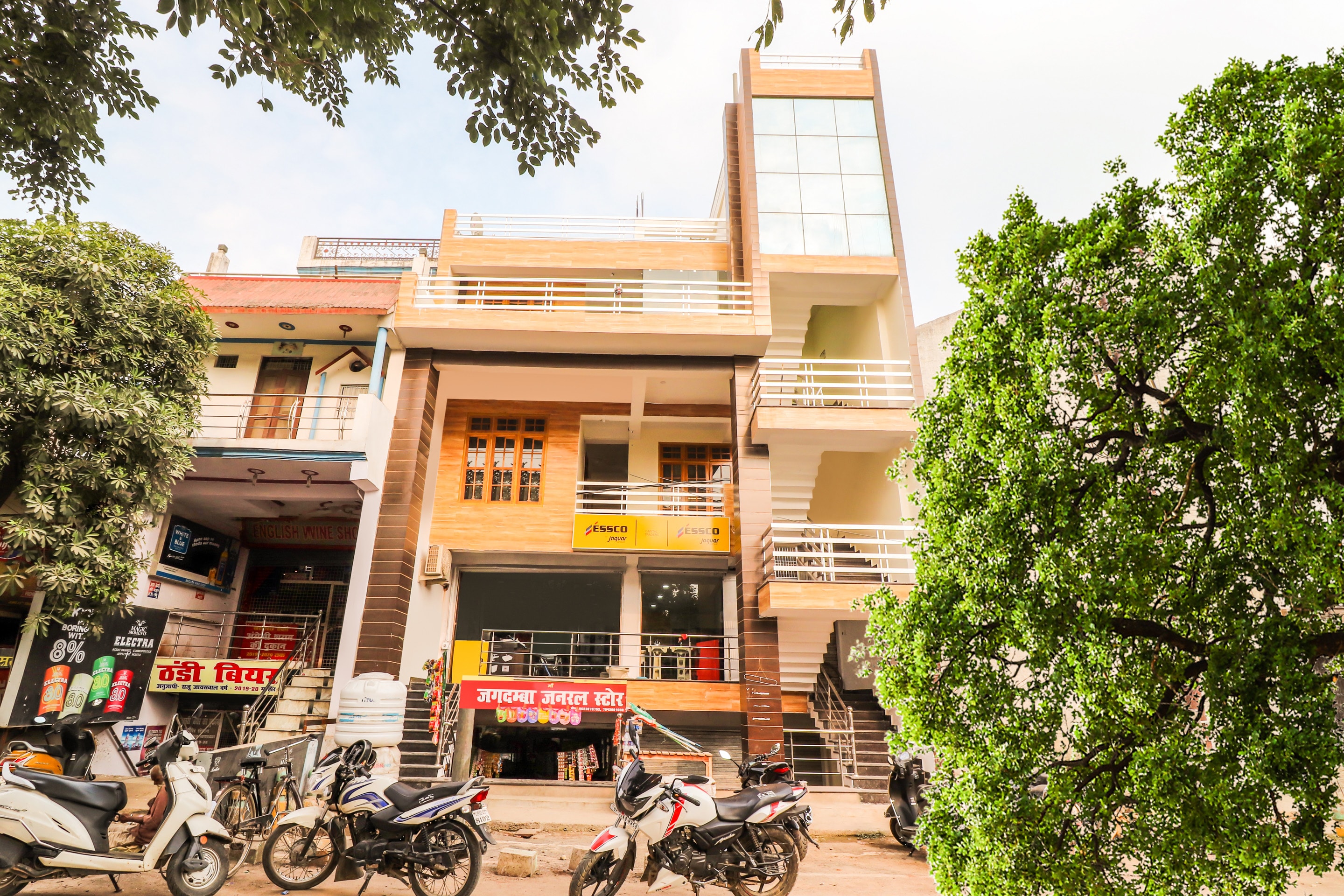 OYO Flagship 61199 Shree Ji Guest Inn, Lucknow 5