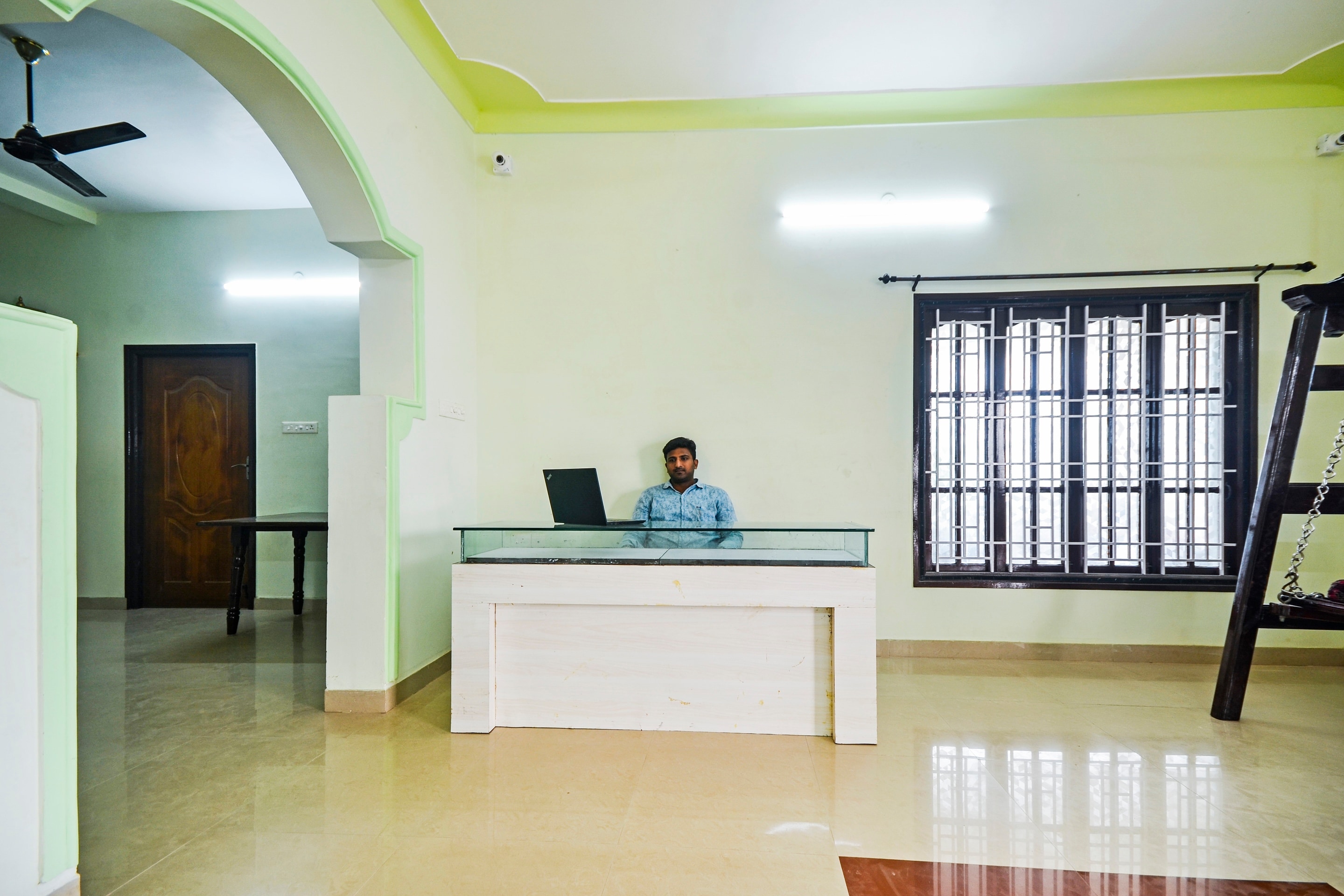 OYO Flagship 63029 Aruthraa Residency, Coimbatore 2