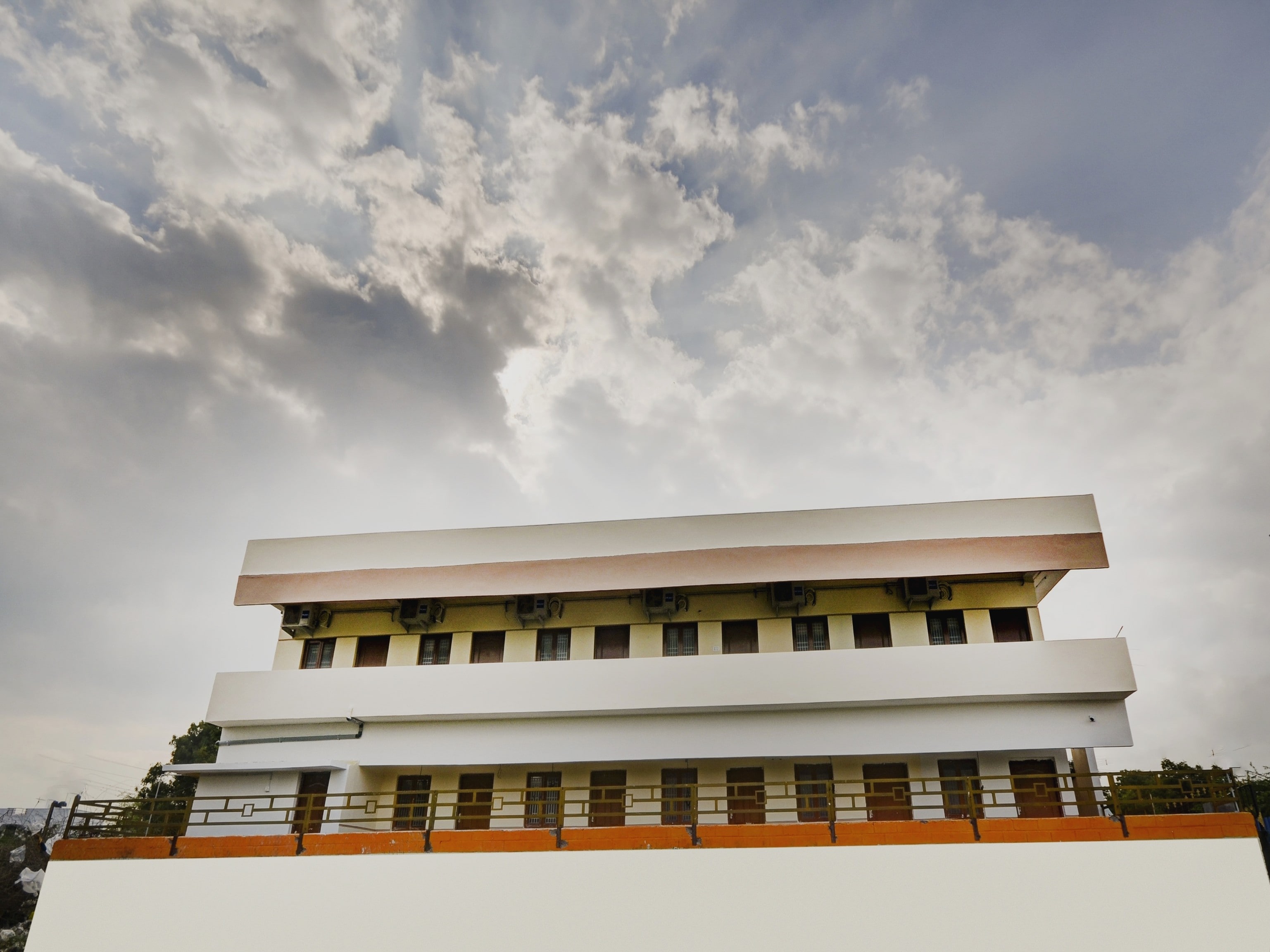 OYO Flagship 63029 Aruthraa Residency, Coimbatore 5