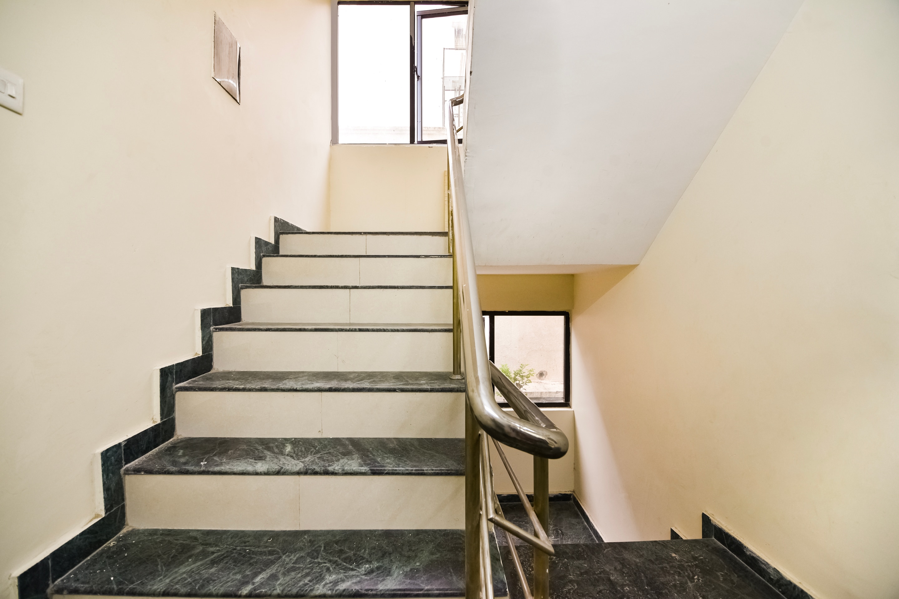 OYO 63038 Airport BnB