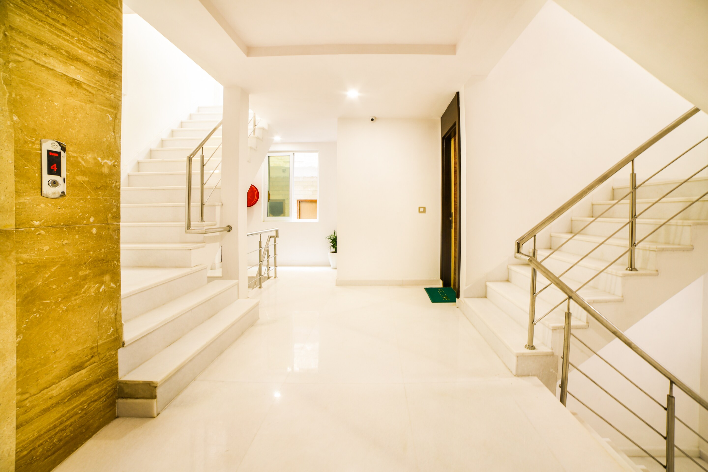 OYO 63367 Hotel B G Palace, New Delhi 5
