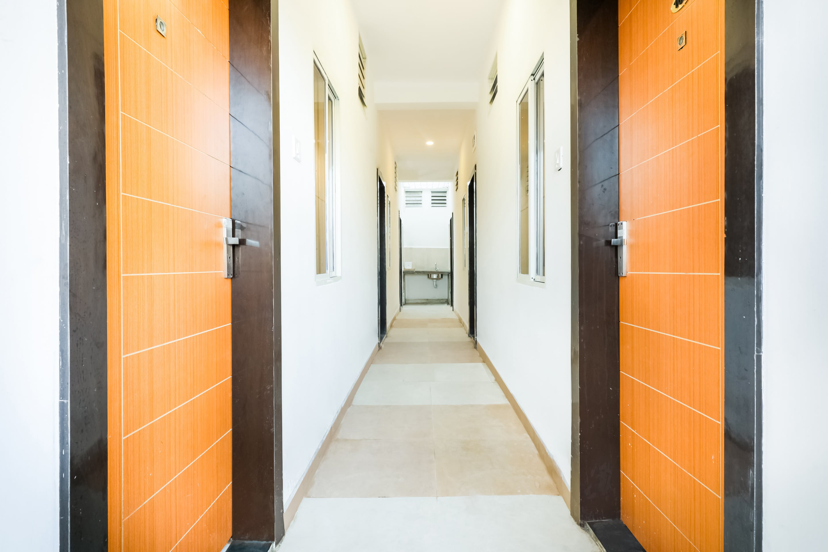 OYO 65977 Hotel Expression, Indore 5