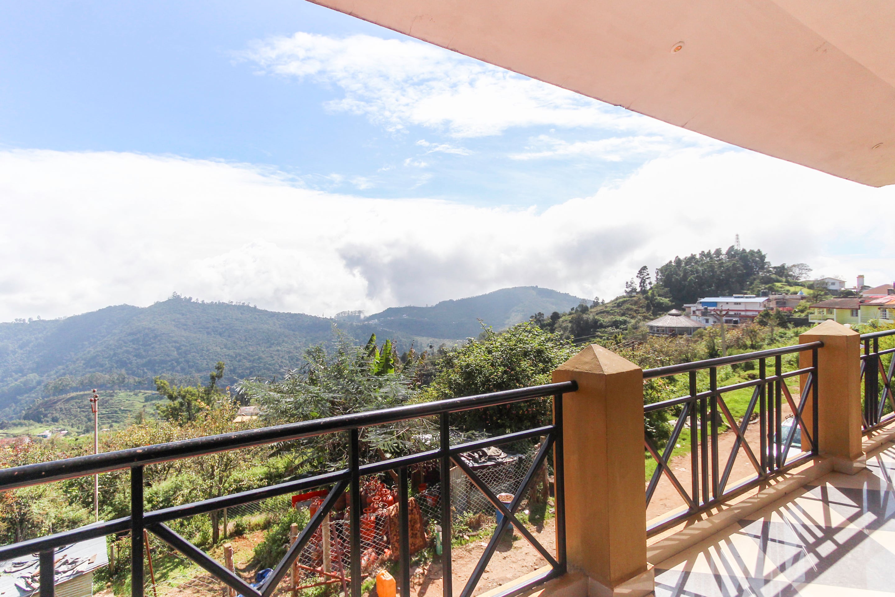 OYO 67222 Kate's Valley View, Kodaikanal 3