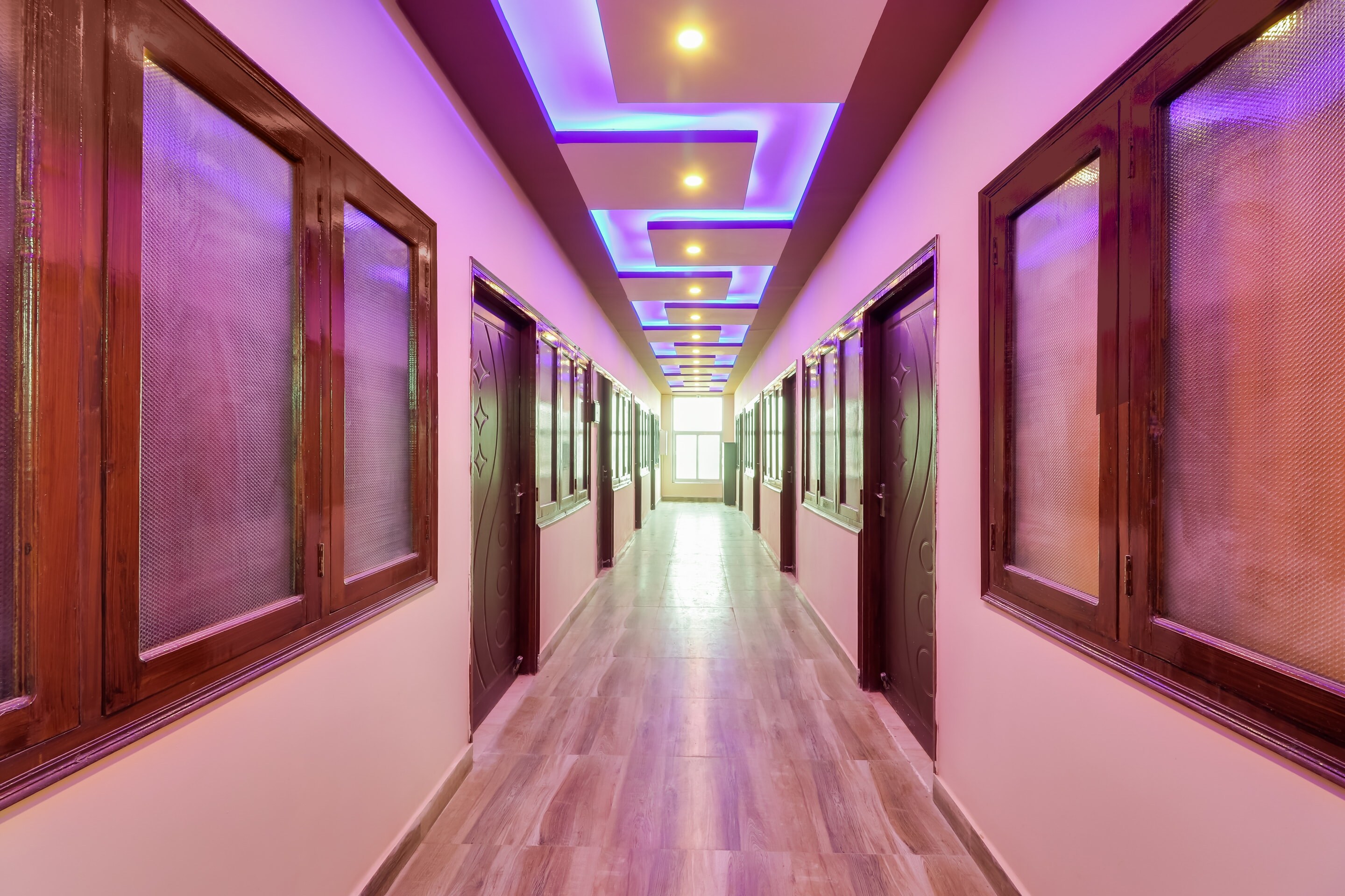 OYO 67560 Shree Karuna, Lucknow 2