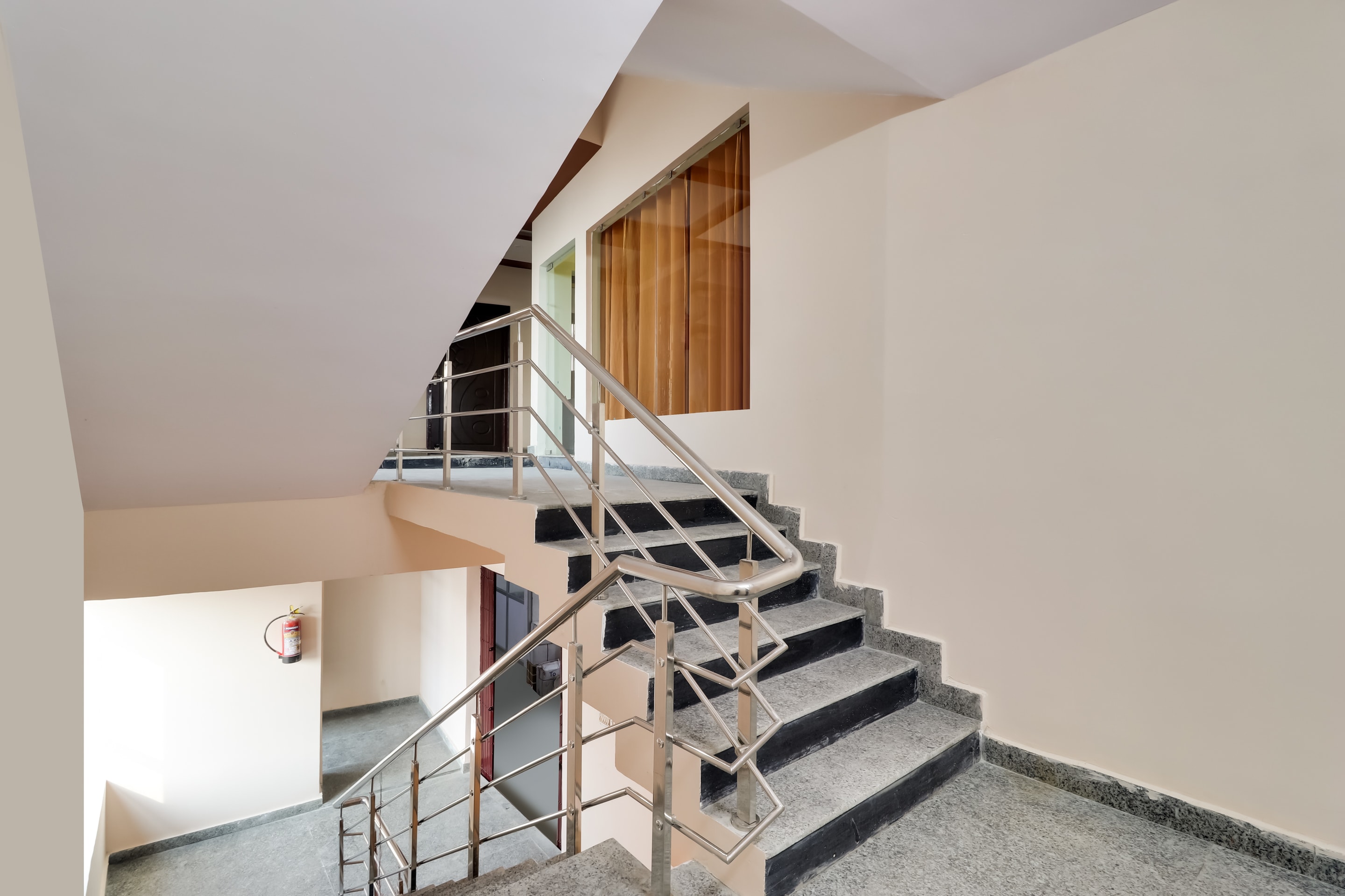 OYO 67560 Shree Karuna, Lucknow 5