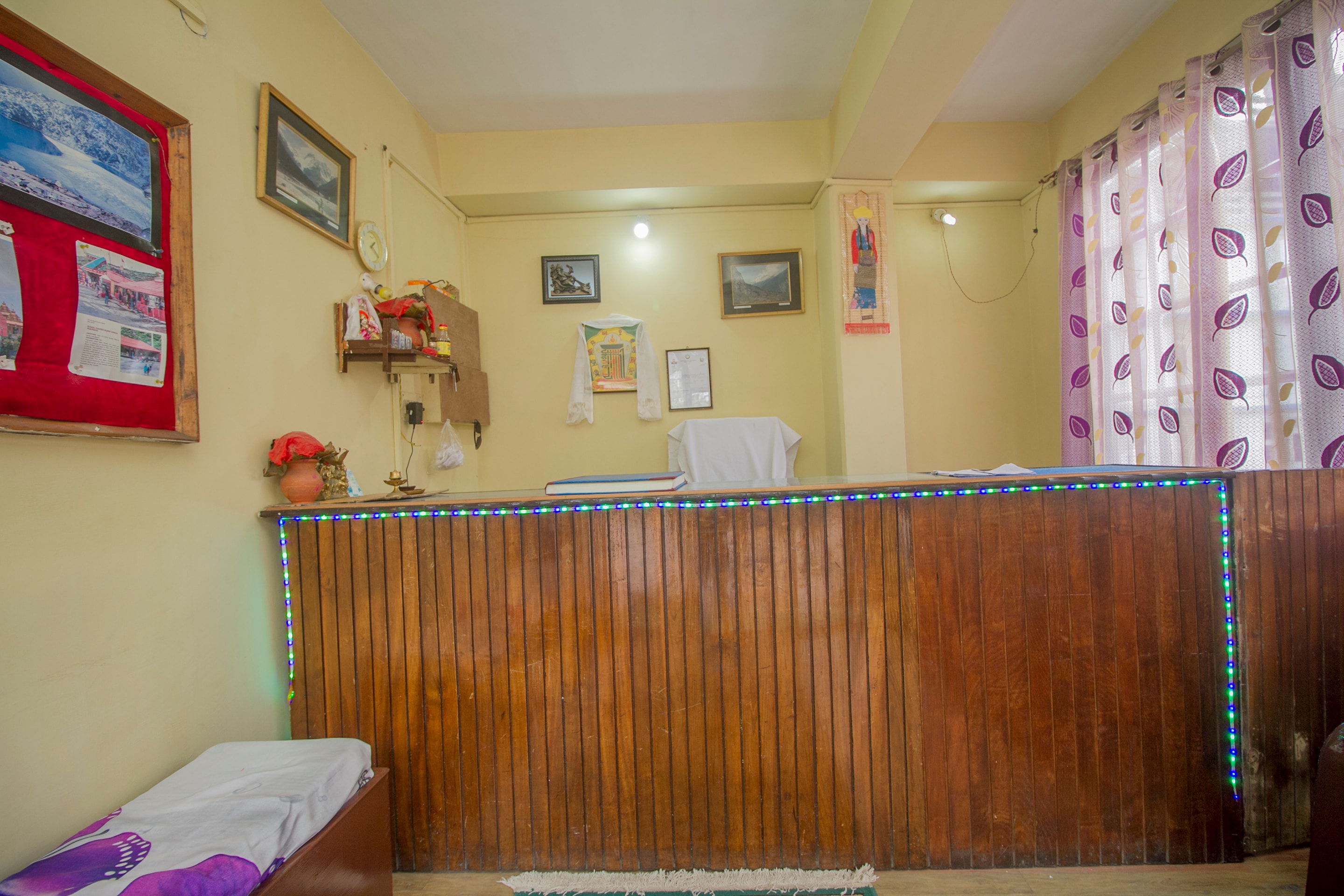 OYO Flagship 67564 Hotel Siljong, Gangtok 3