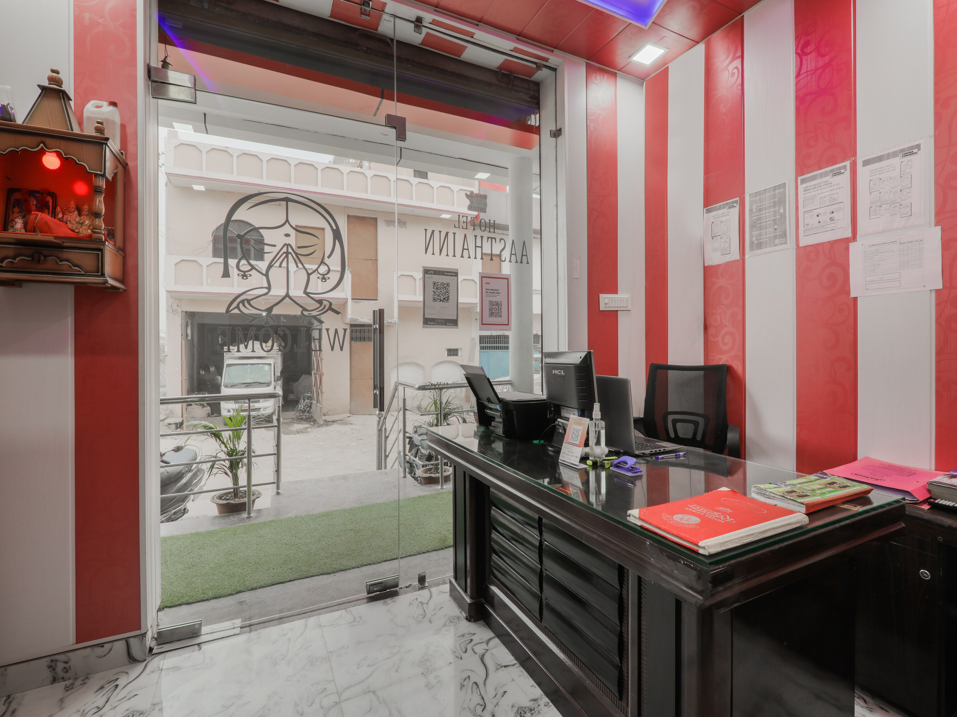 OYO 68040 Hotel Aastha, Lucknow 4
