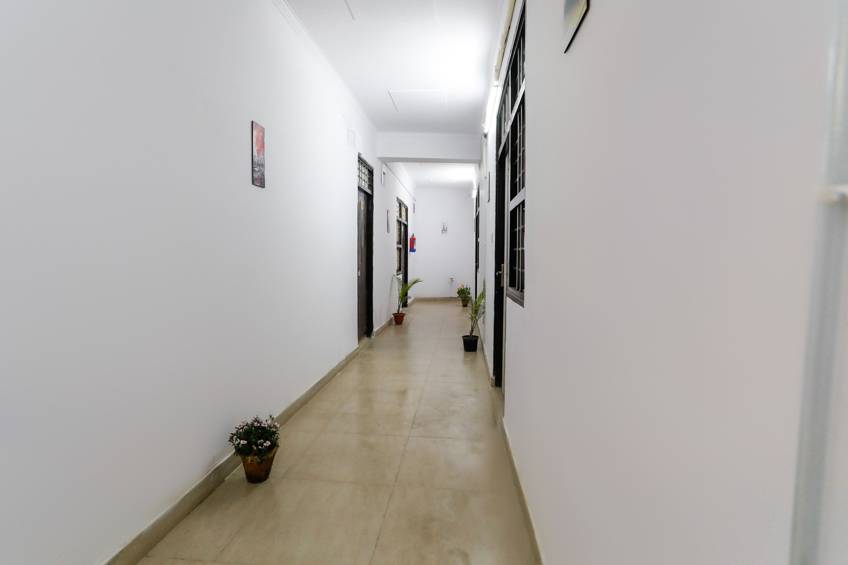 OYO 68697 Hindon Residency, Ghaziabad 3