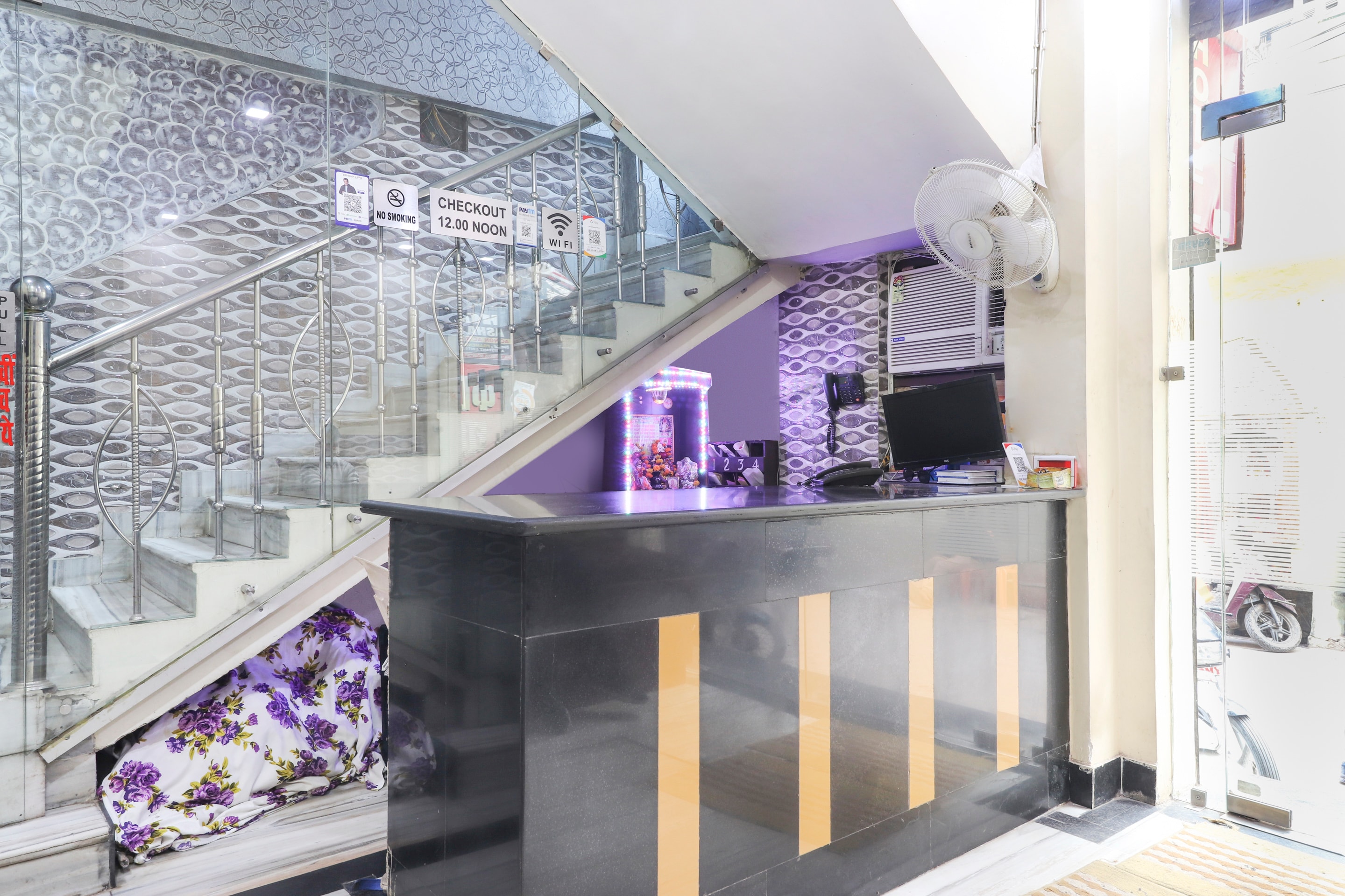 OYO 69930 Hotel Kanha Dham, Kanpur 3