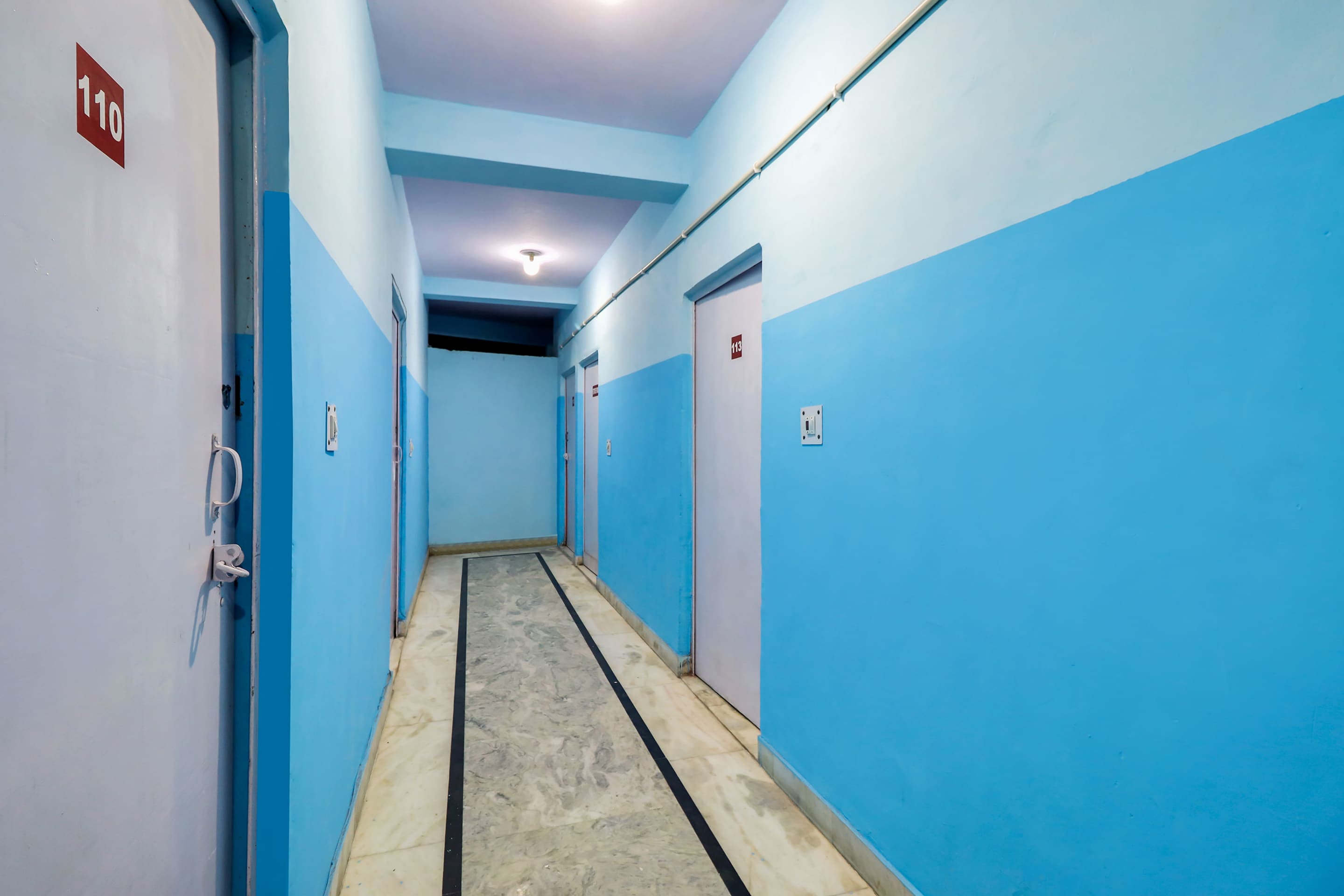 OYO 70153 Hotel Moon Tara, Faridabad 4