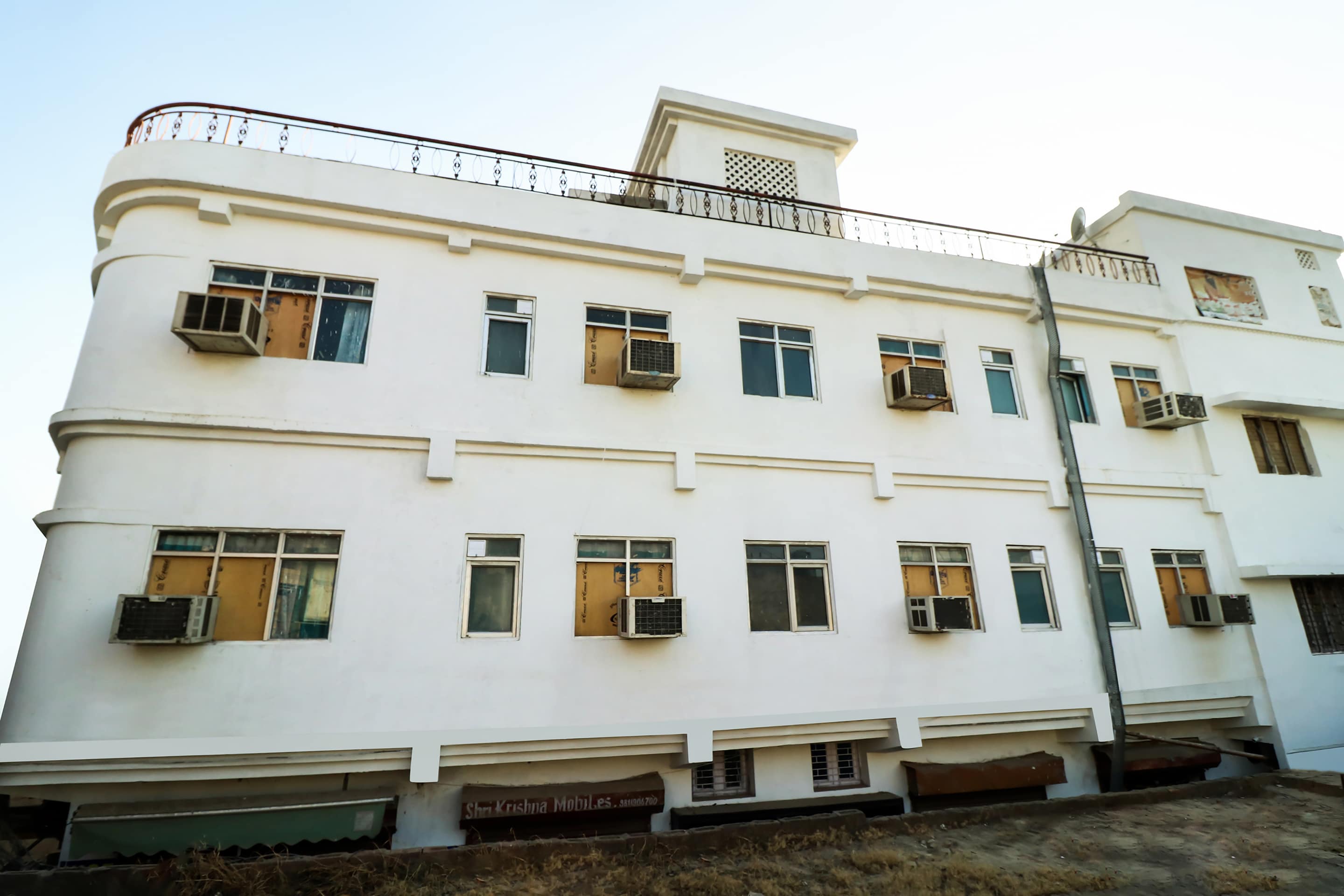 OYO 70153 Hotel Moon Tara, Faridabad 5