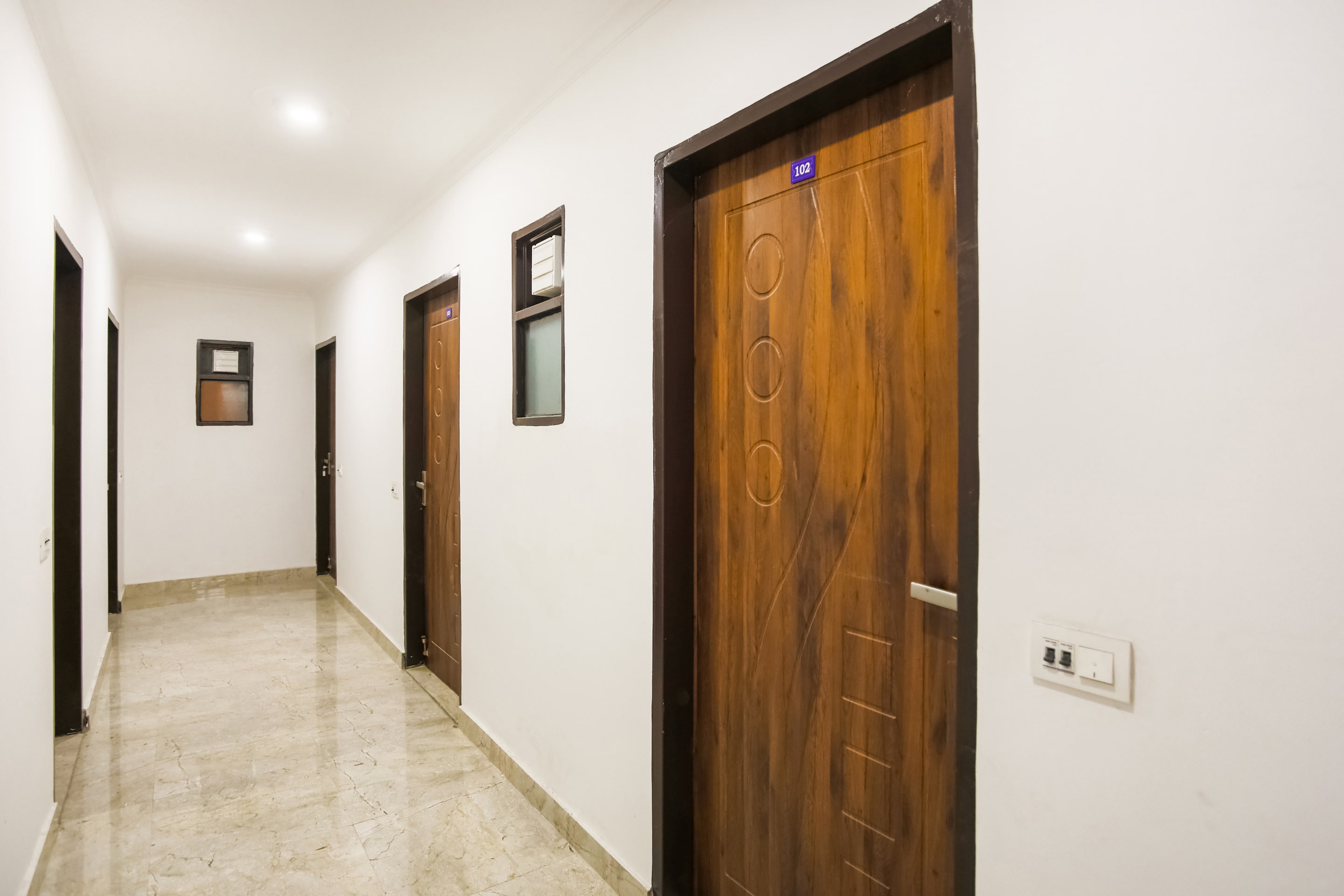 OYO 70214 Kartik House, New Delhi 3