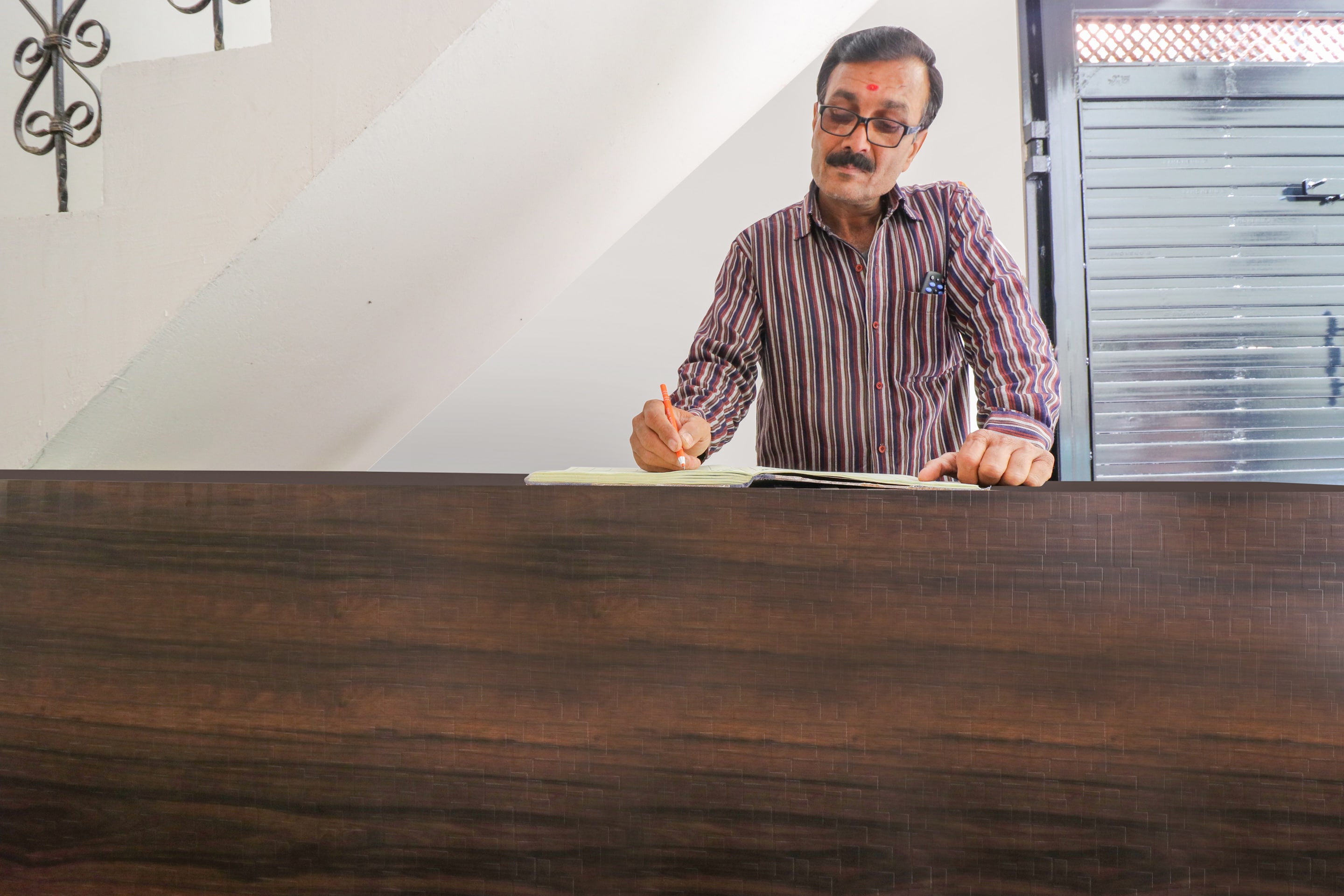 OYO 70291 New Suhani House, Ramnagar 5
