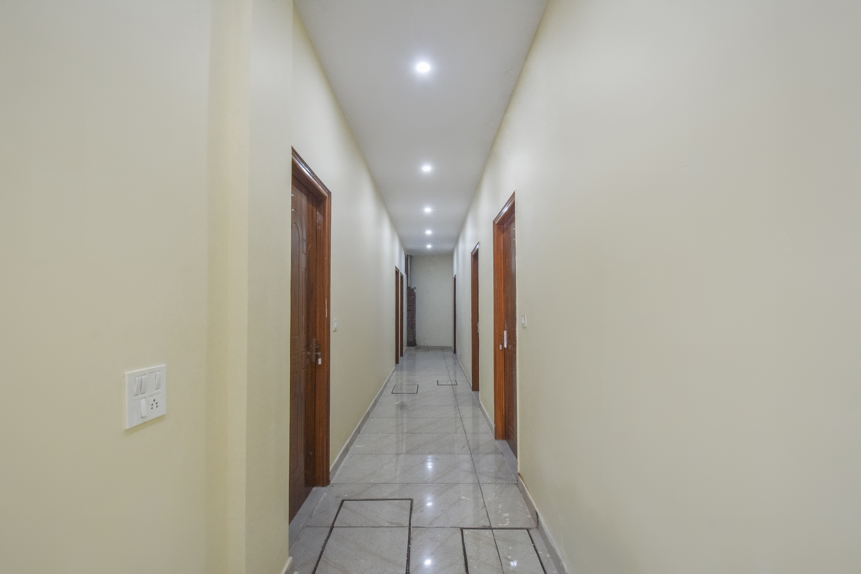 OYO 70747 Paradise In, Roorkee 3