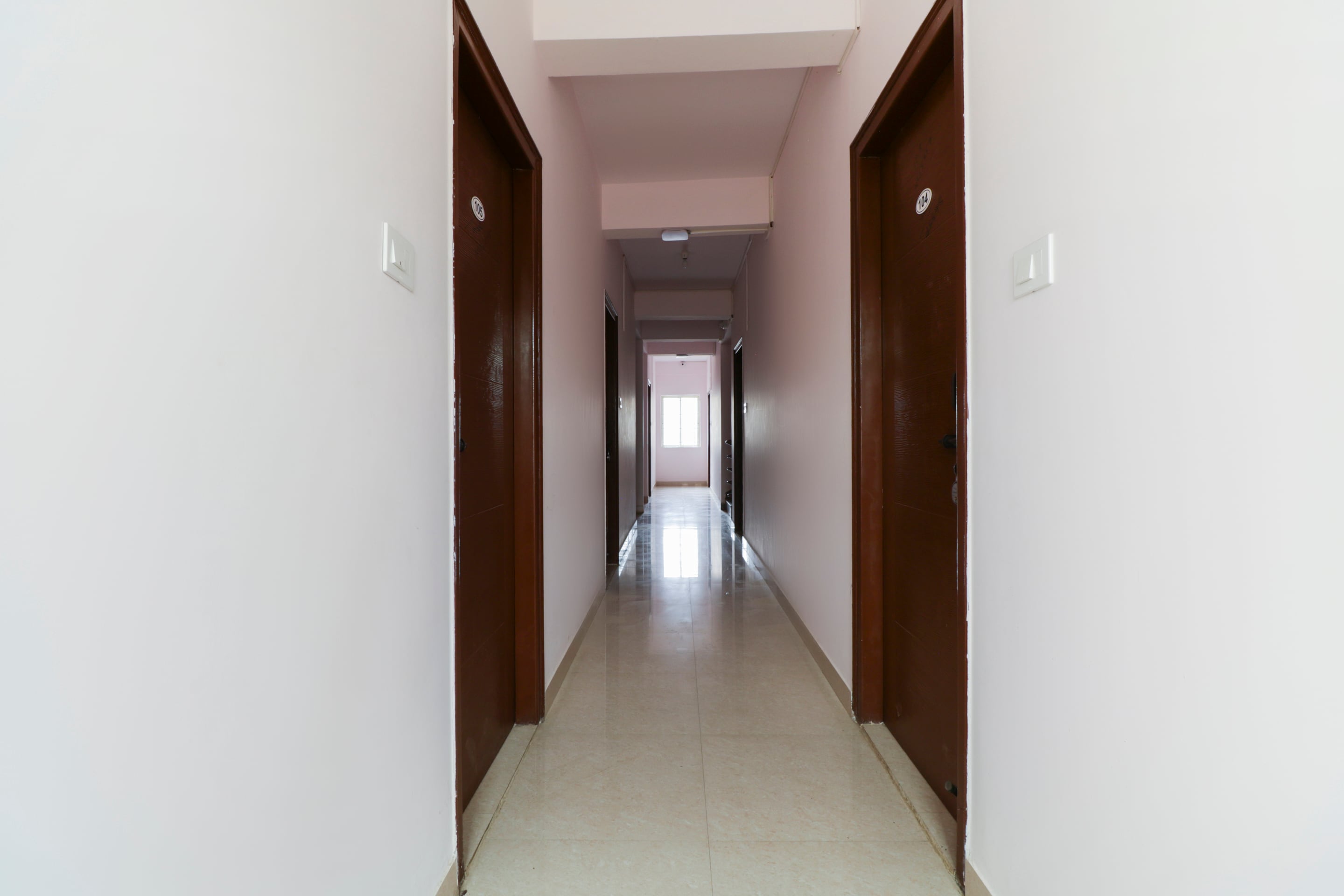 OYO Flagship 70859 Pallavi Nilayam, Bangalore 2