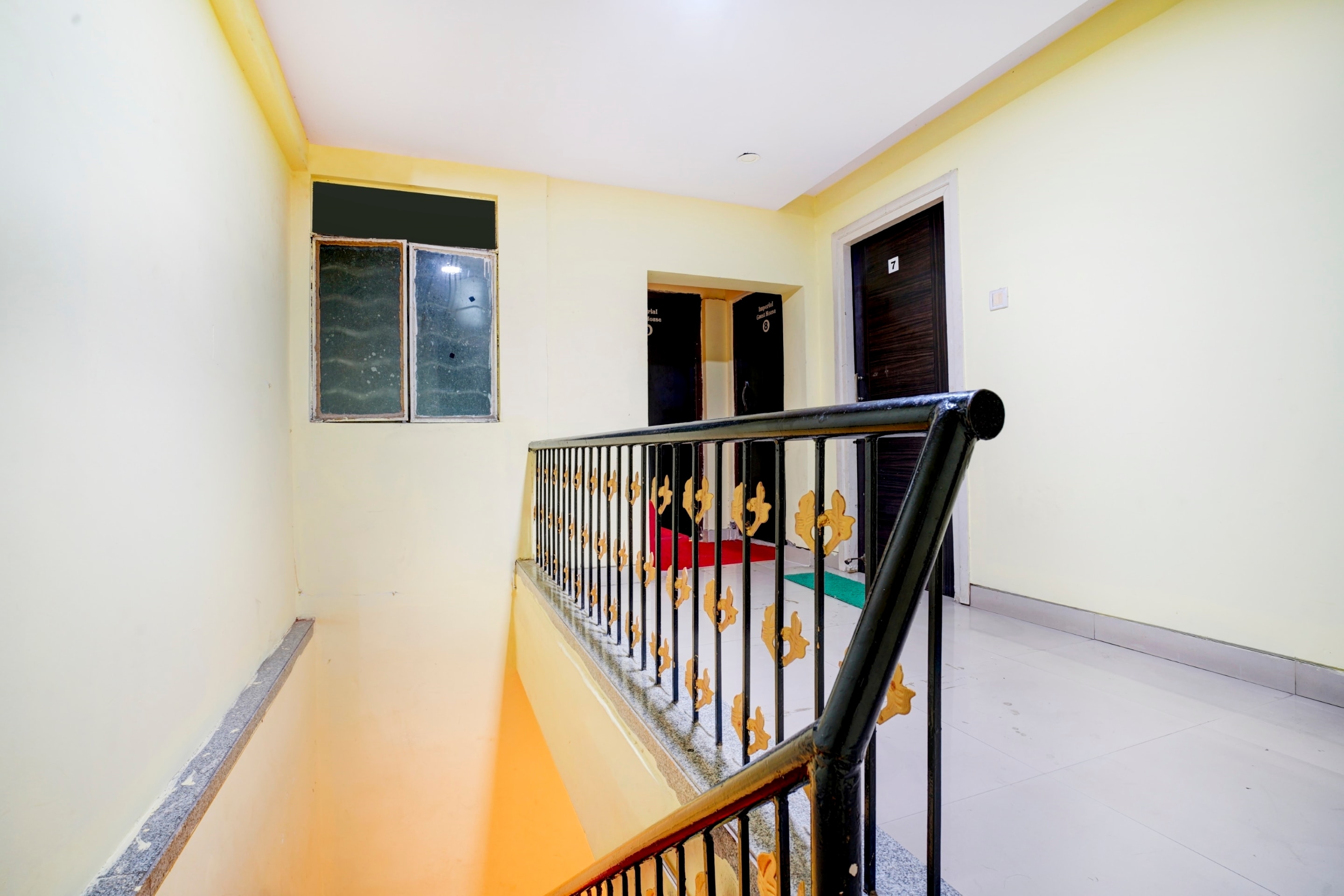 OYO Imperial Guest House near Hyderabad Central, Hyderabad 2