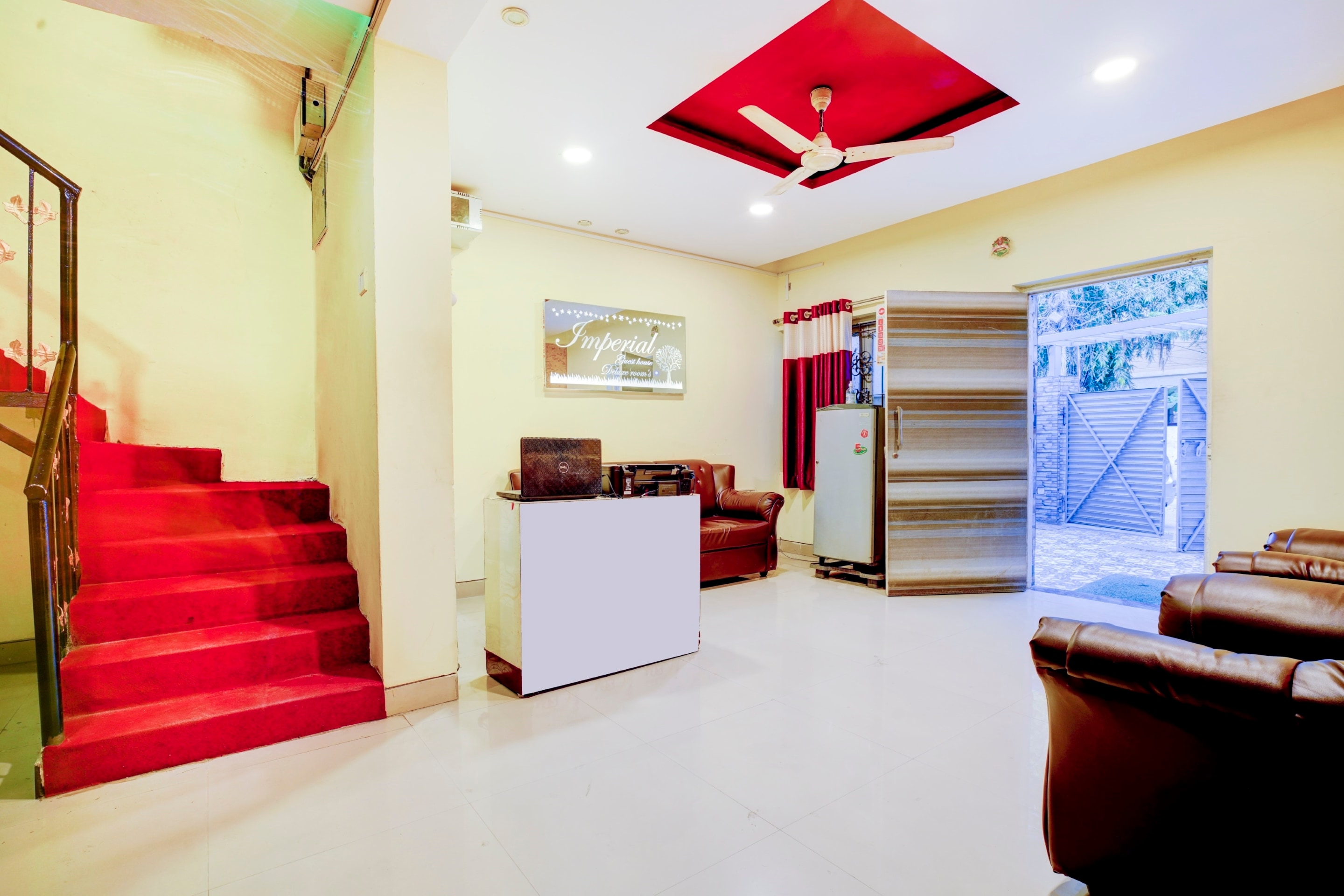OYO Imperial Guest House near Hyderabad Central, Hyderabad 3