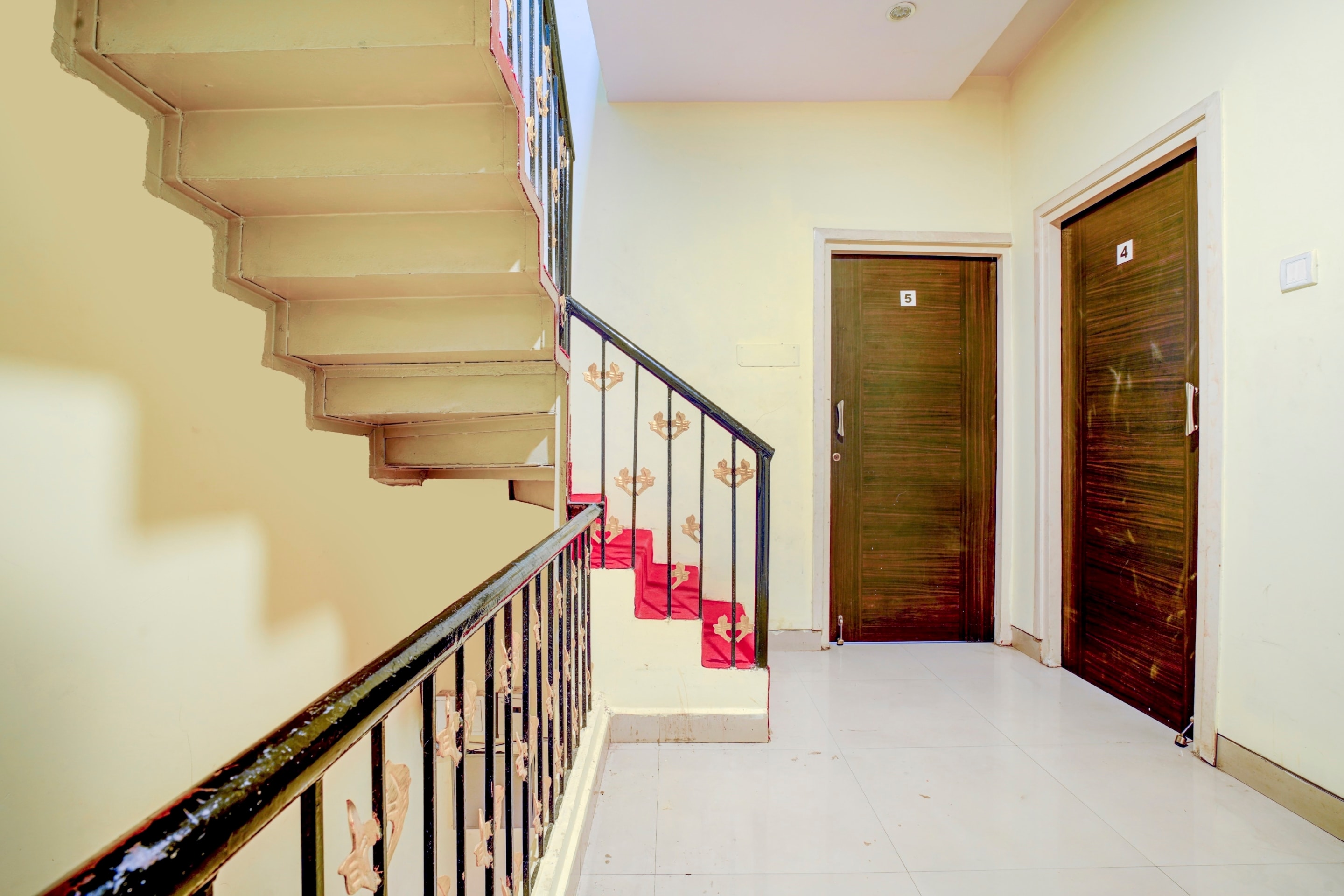 OYO Imperial Guest House near Hyderabad Central, Hyderabad 5