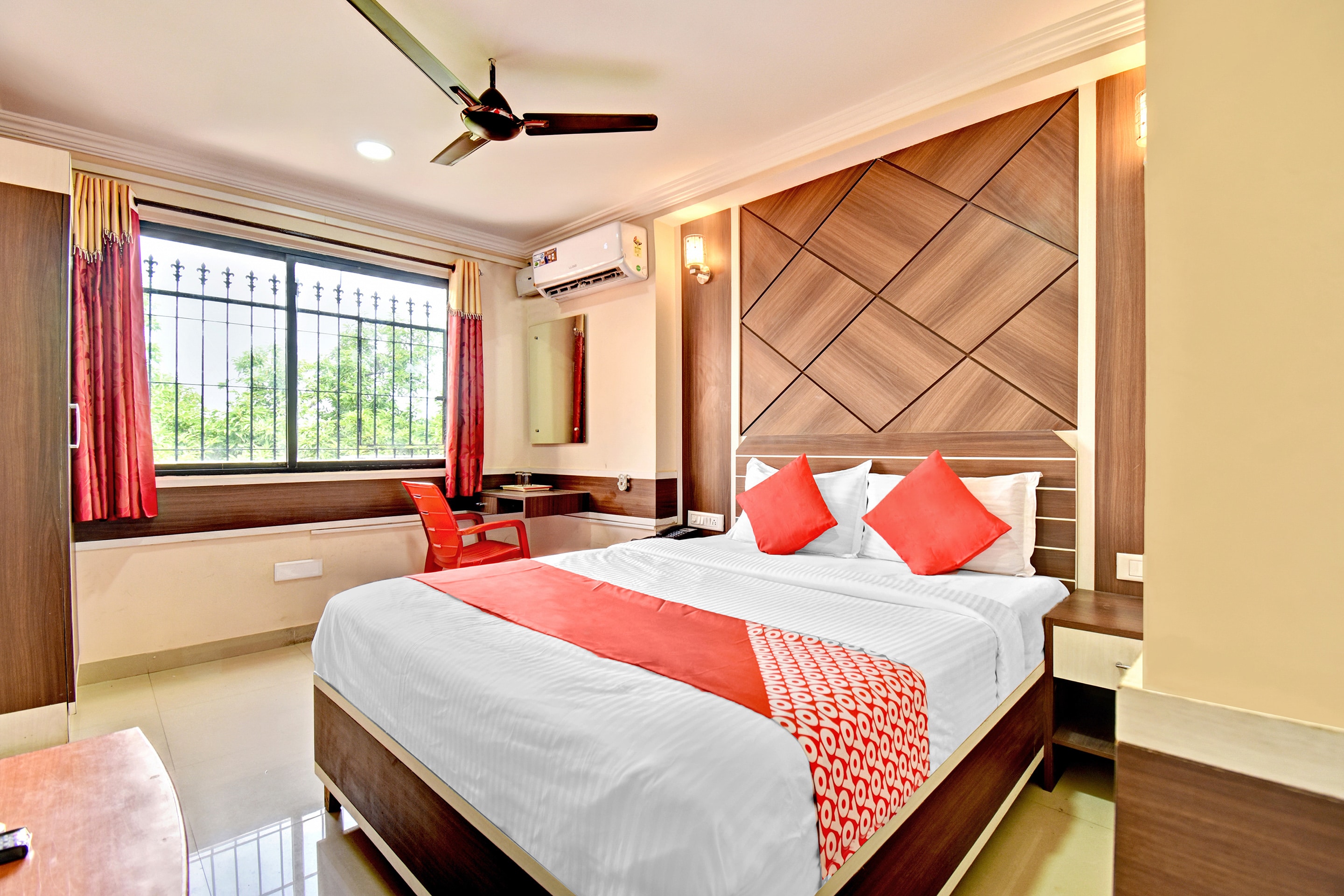 OYO 72106 Hotel Star Ldh, Ludhiana 4