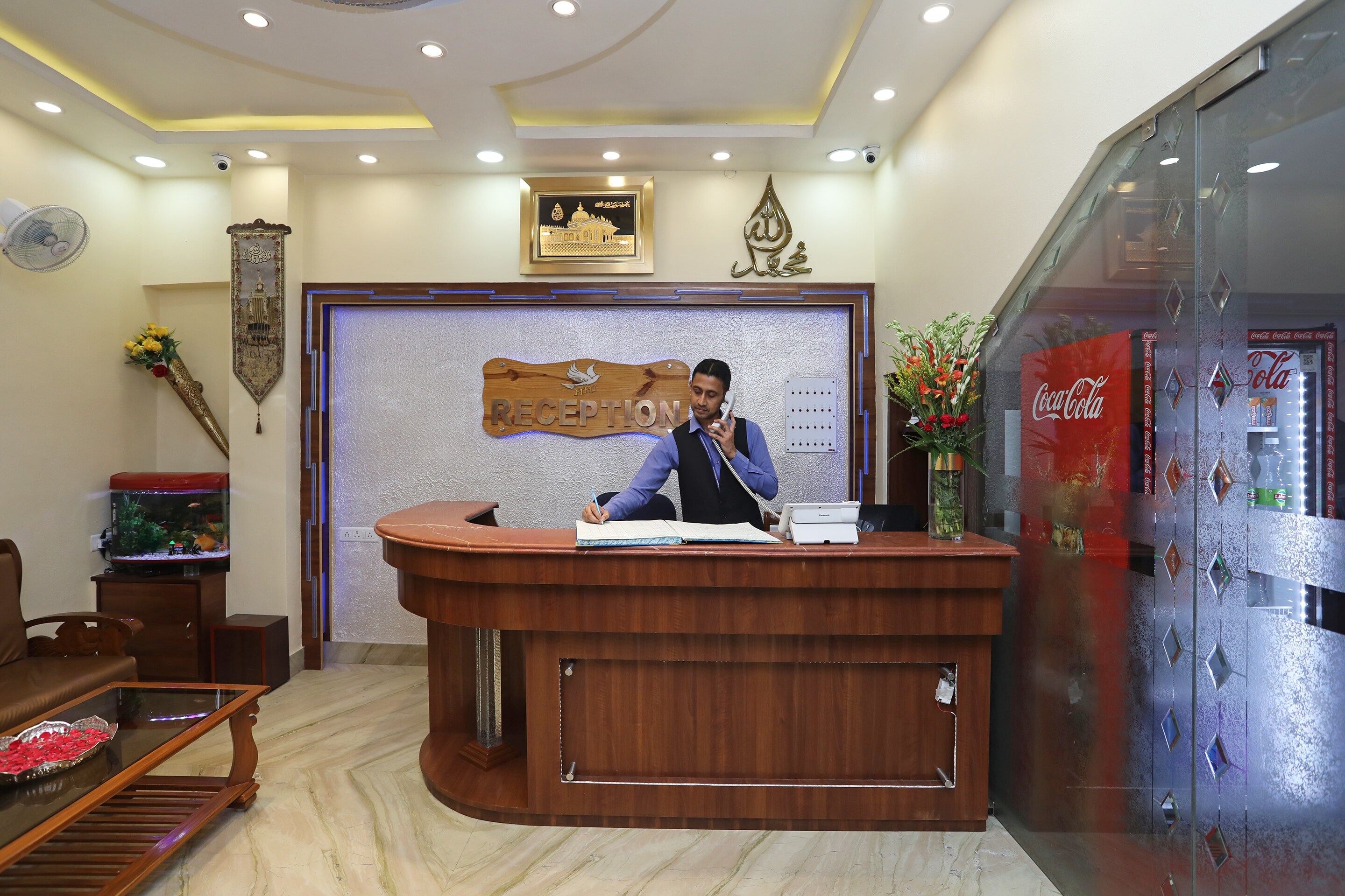 Collection O 7741 Hotel Hamza International, Kolkata 3