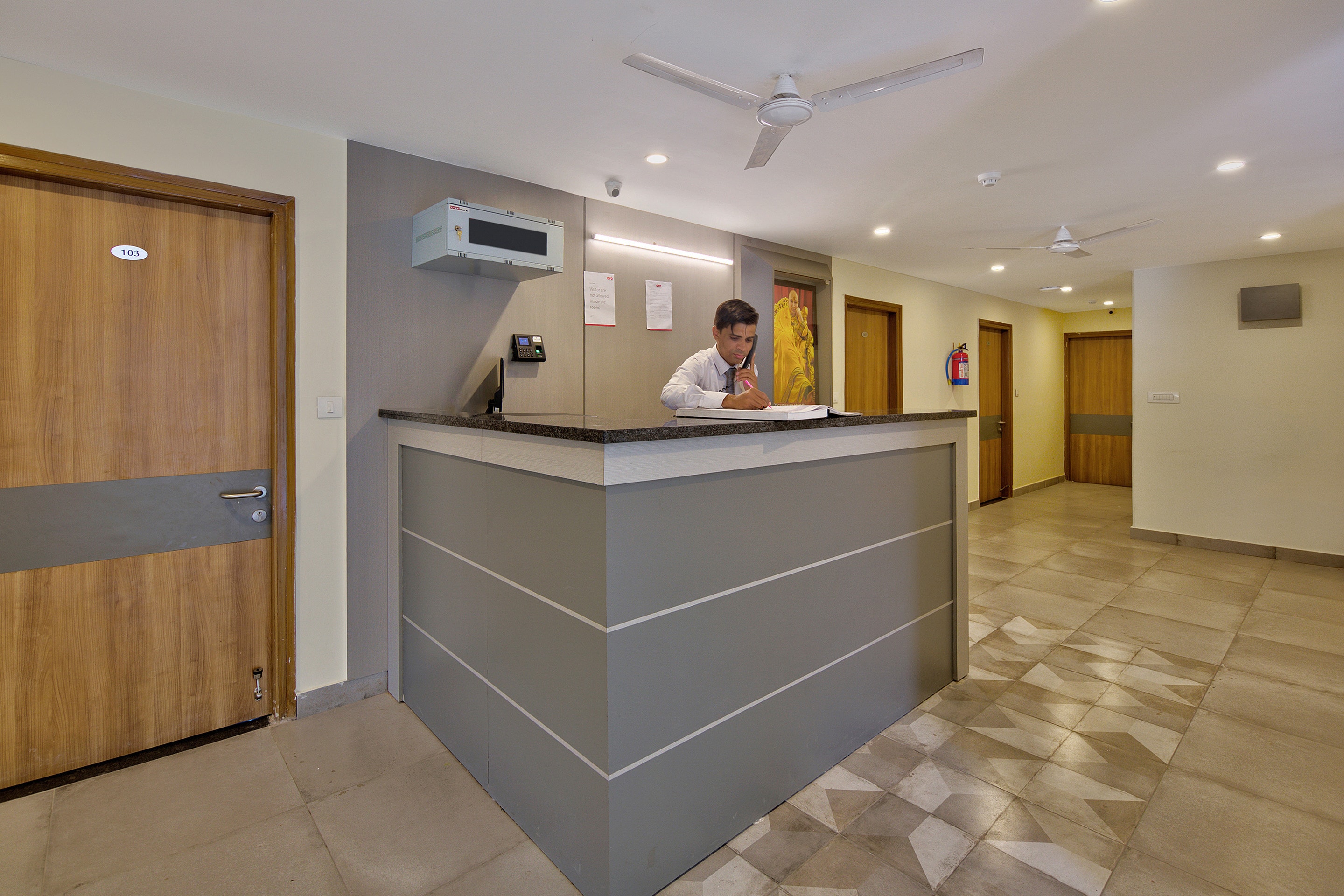 OYO Flagship 30179 Blessings Residency, Dehradun 2
