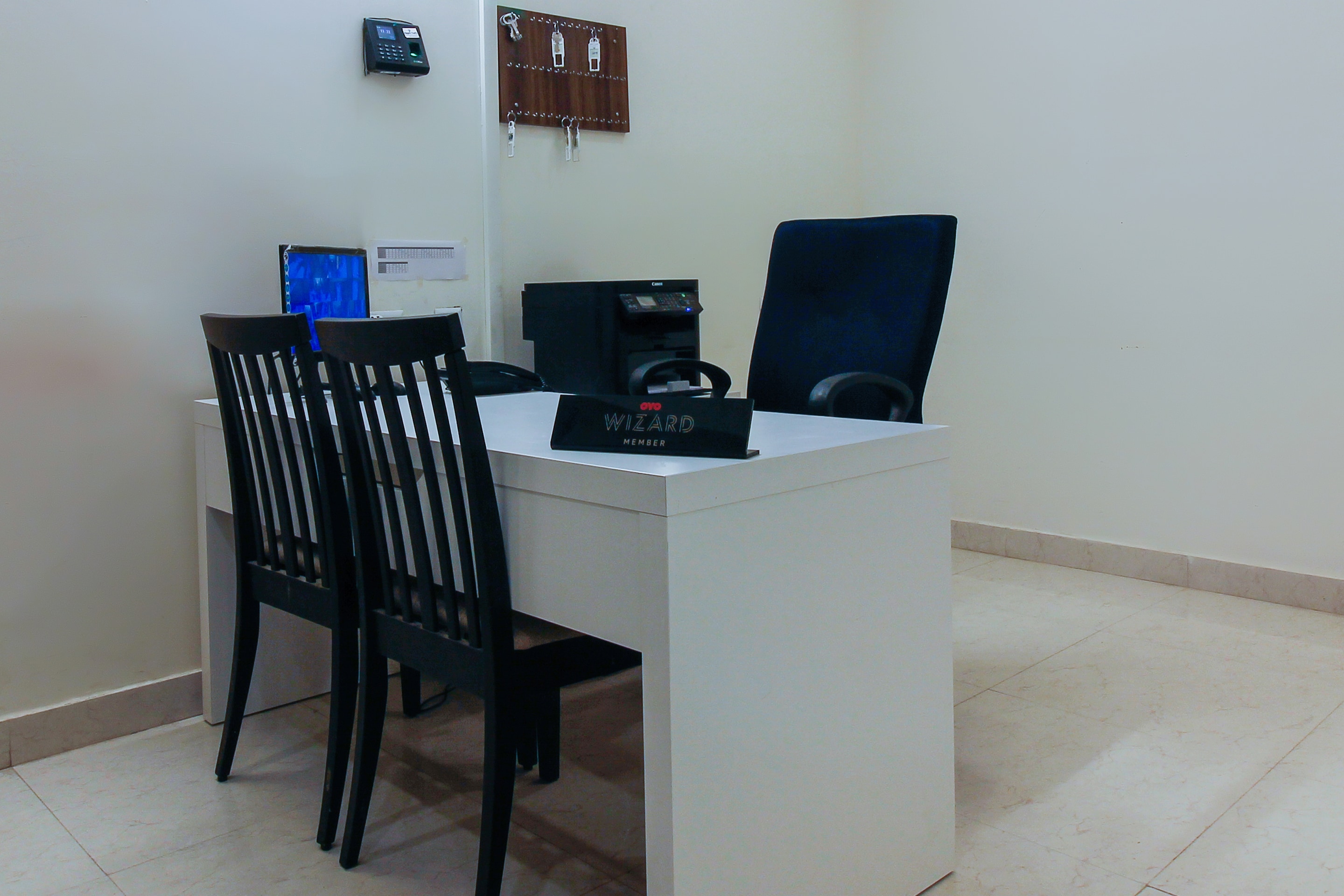 OYO Flagship 35993 Puppalaguda, Hyderabad 3
