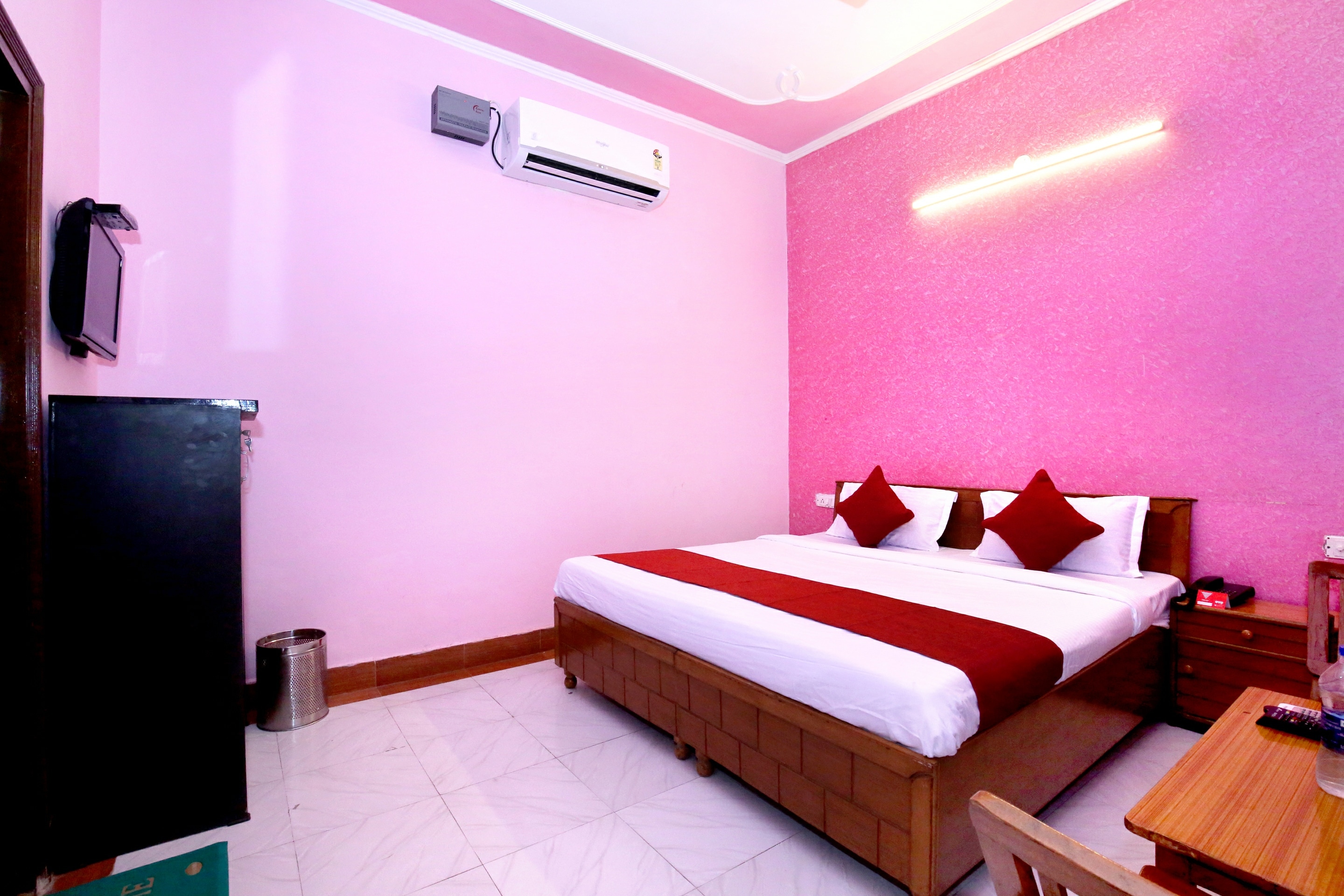 OYO 9229 GMG Hotel, Chandigarh 5