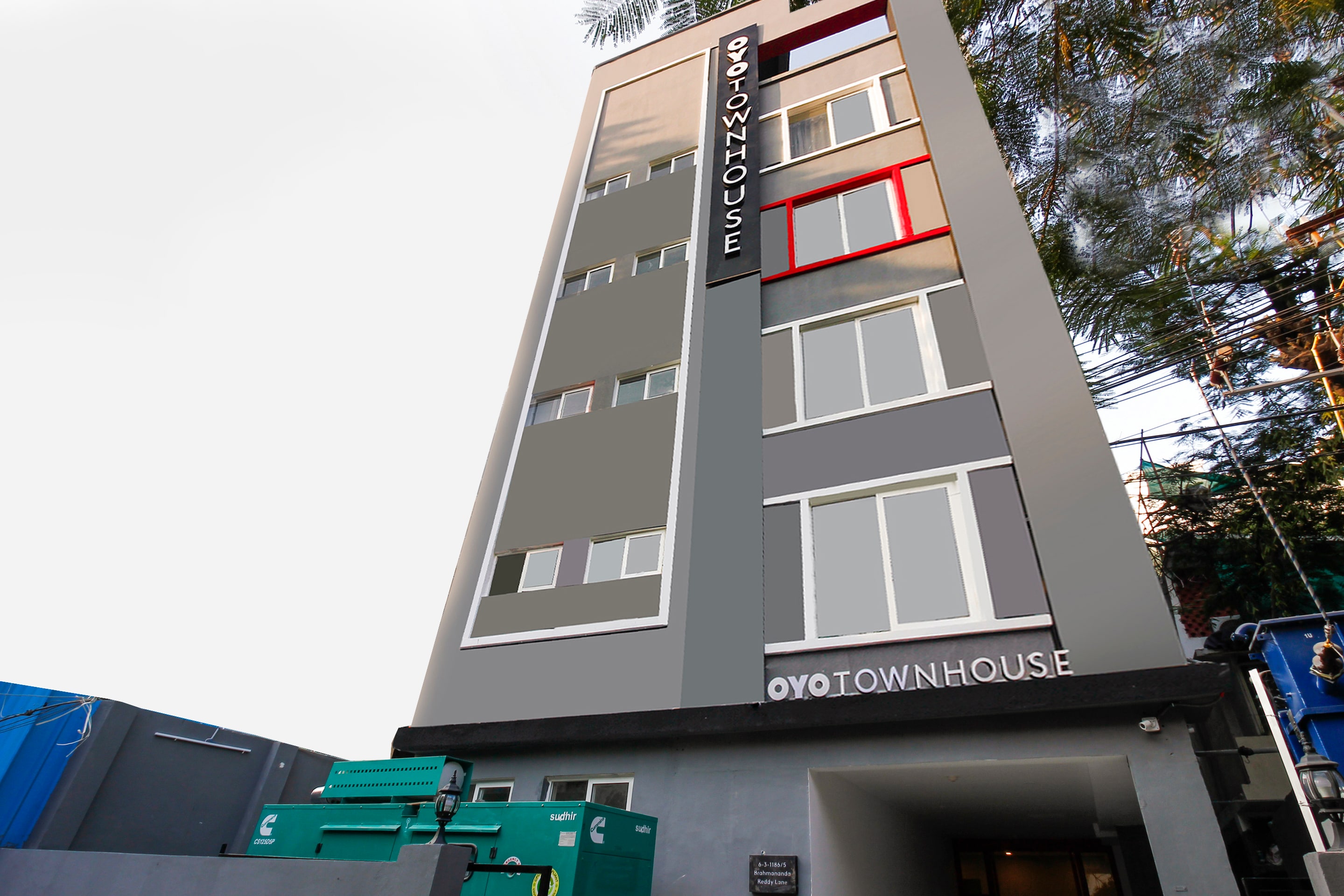 OYO Townhouse RCC Elite 265 Begumpet, Hyderabad 5