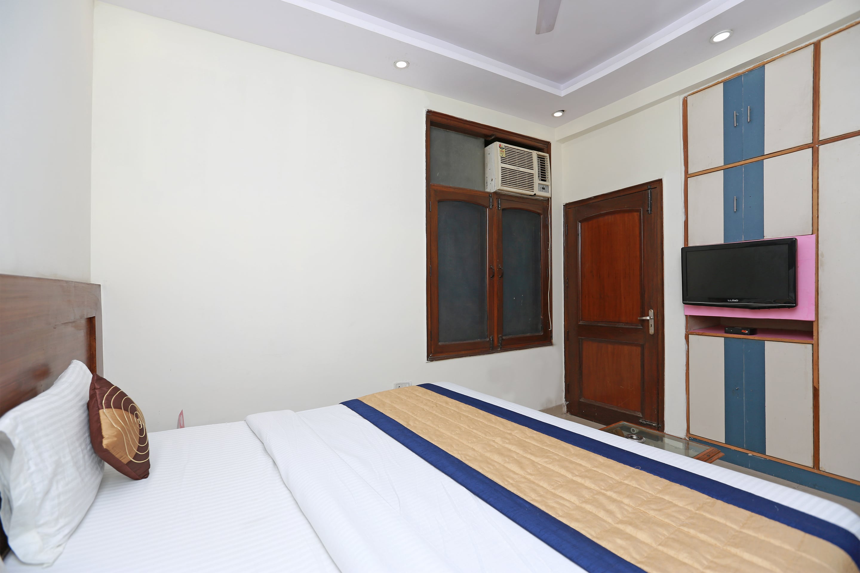 OYO 11559 Lakshay Residency, Gurgaon 2