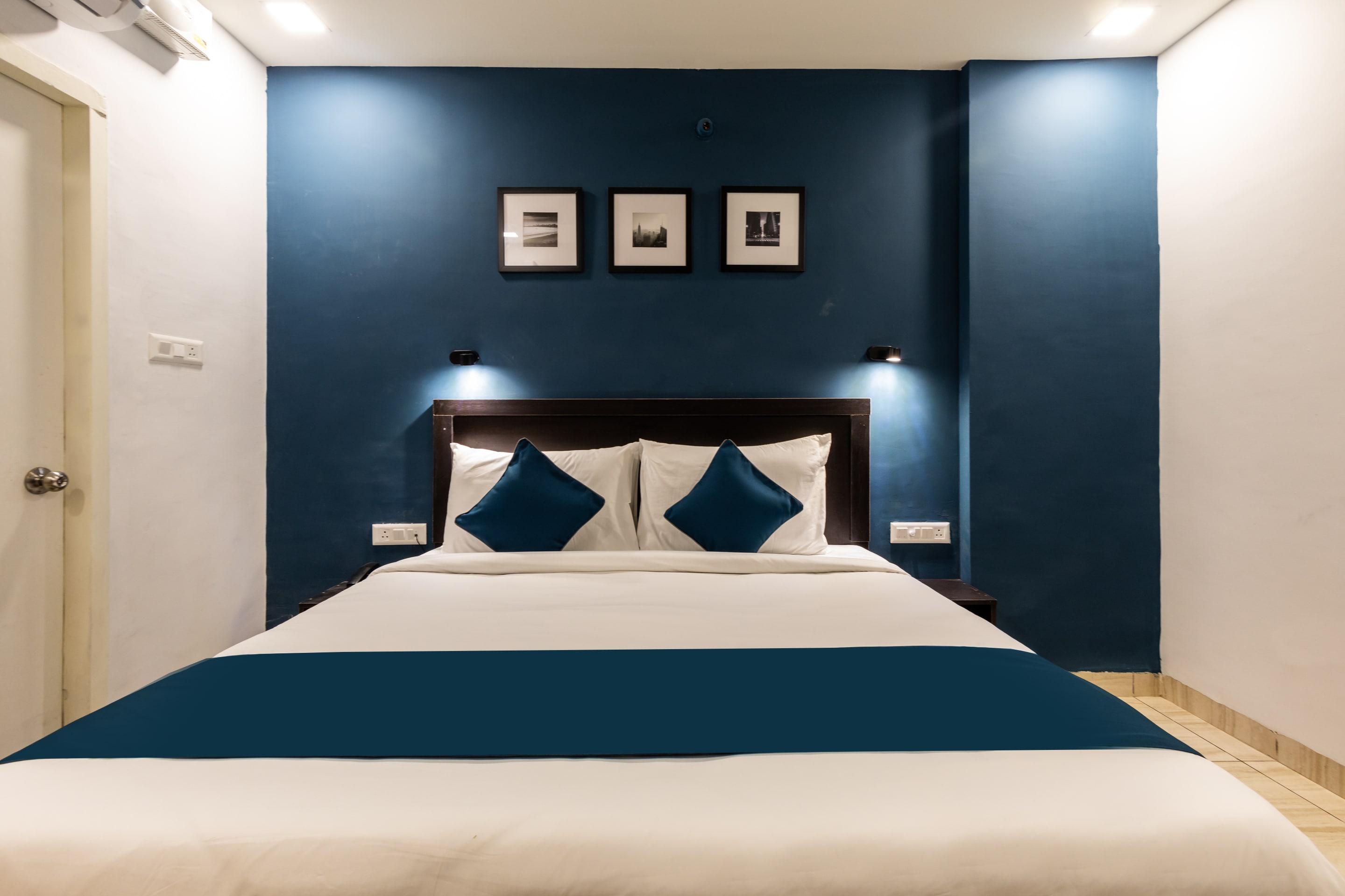 SilverKey Executive Stays 45911 Softvision College, Indore 2