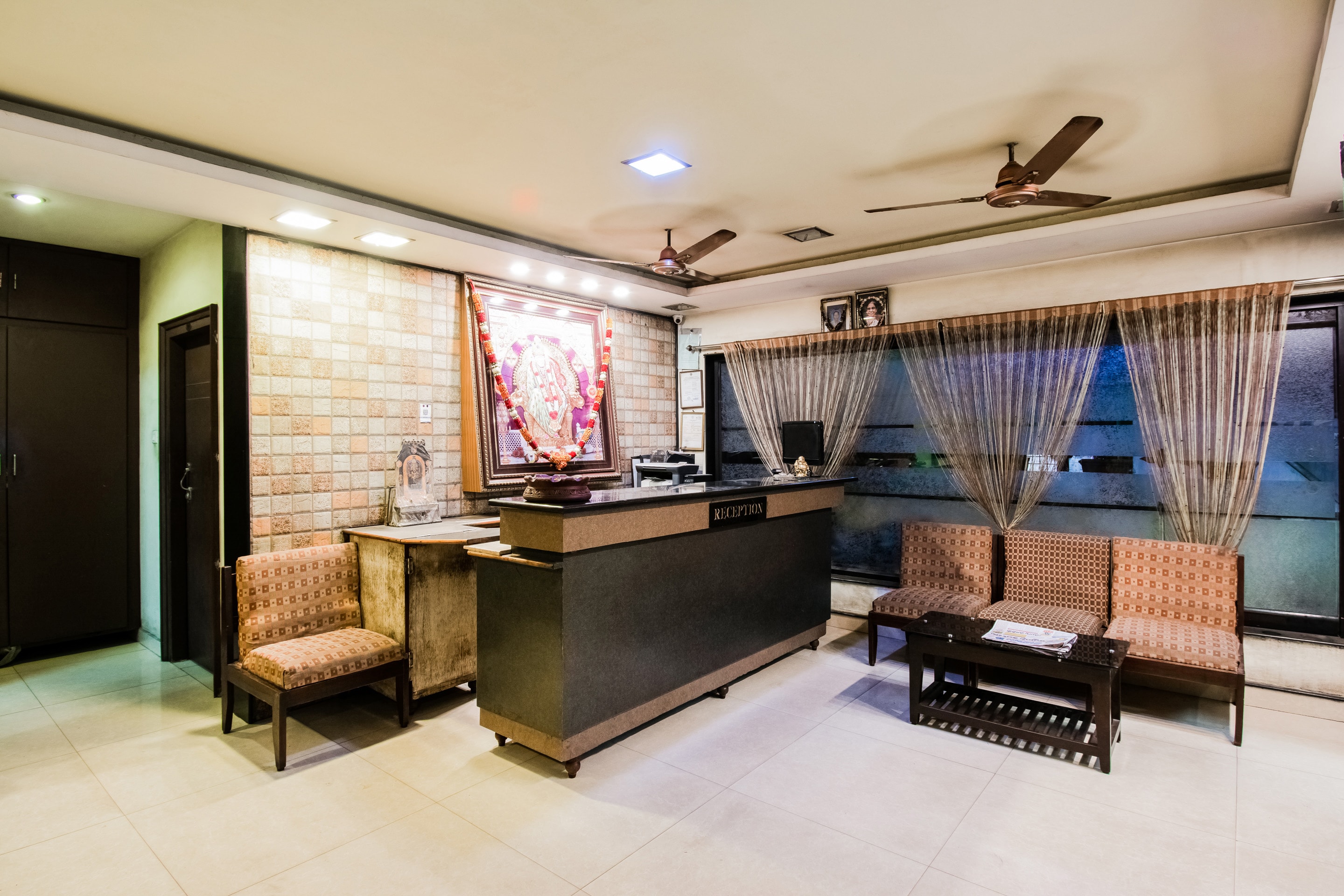 OYO VSK145 Ssg Residency, Visakhapatnam 4