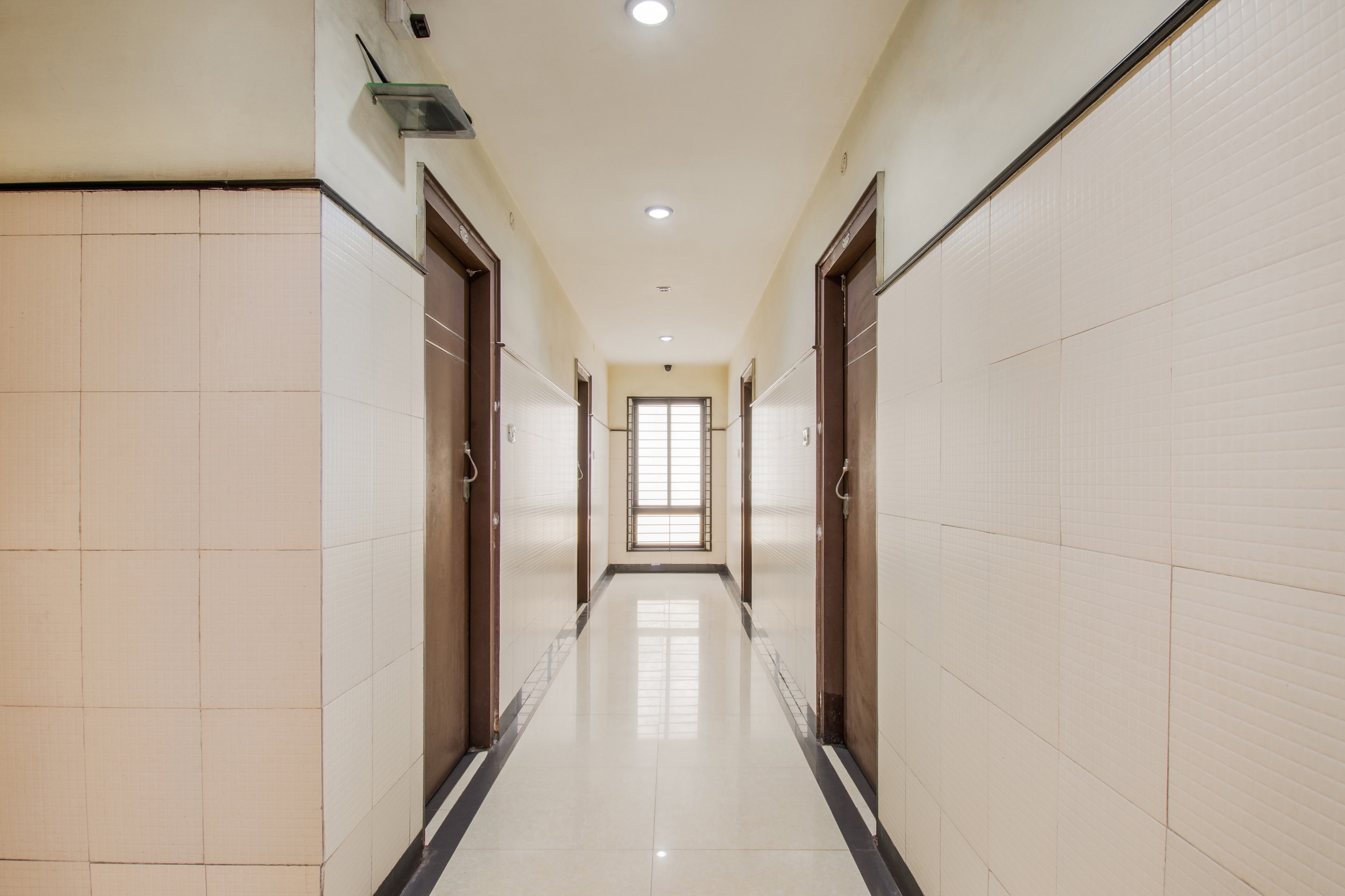 OYO VSK145 Ssg Residency, Visakhapatnam 5