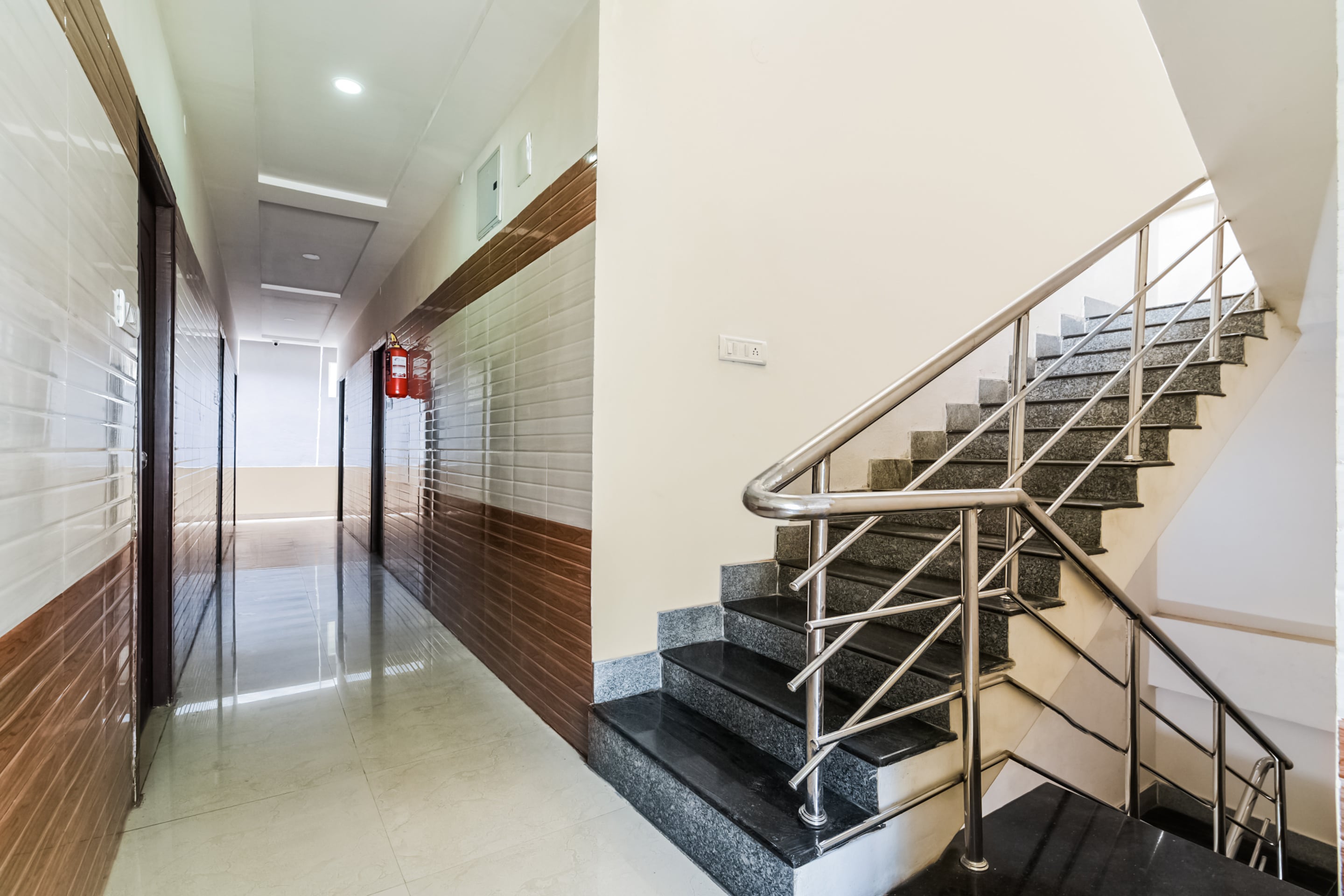 OYO 38595 Varsha Grand Residence, Guntur 2