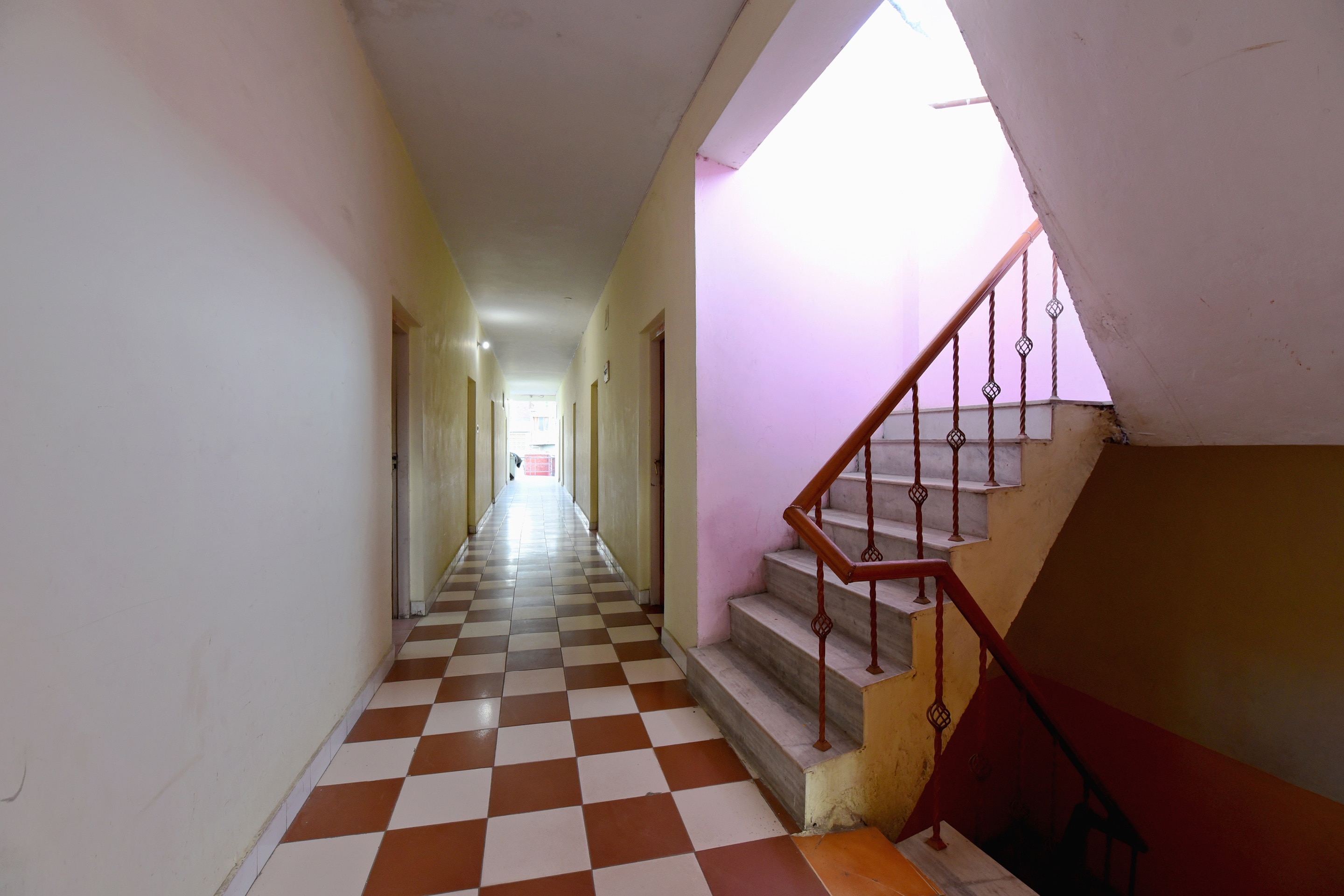 SPOT ON 41403 Hotel Sunbeam, Kullu 5