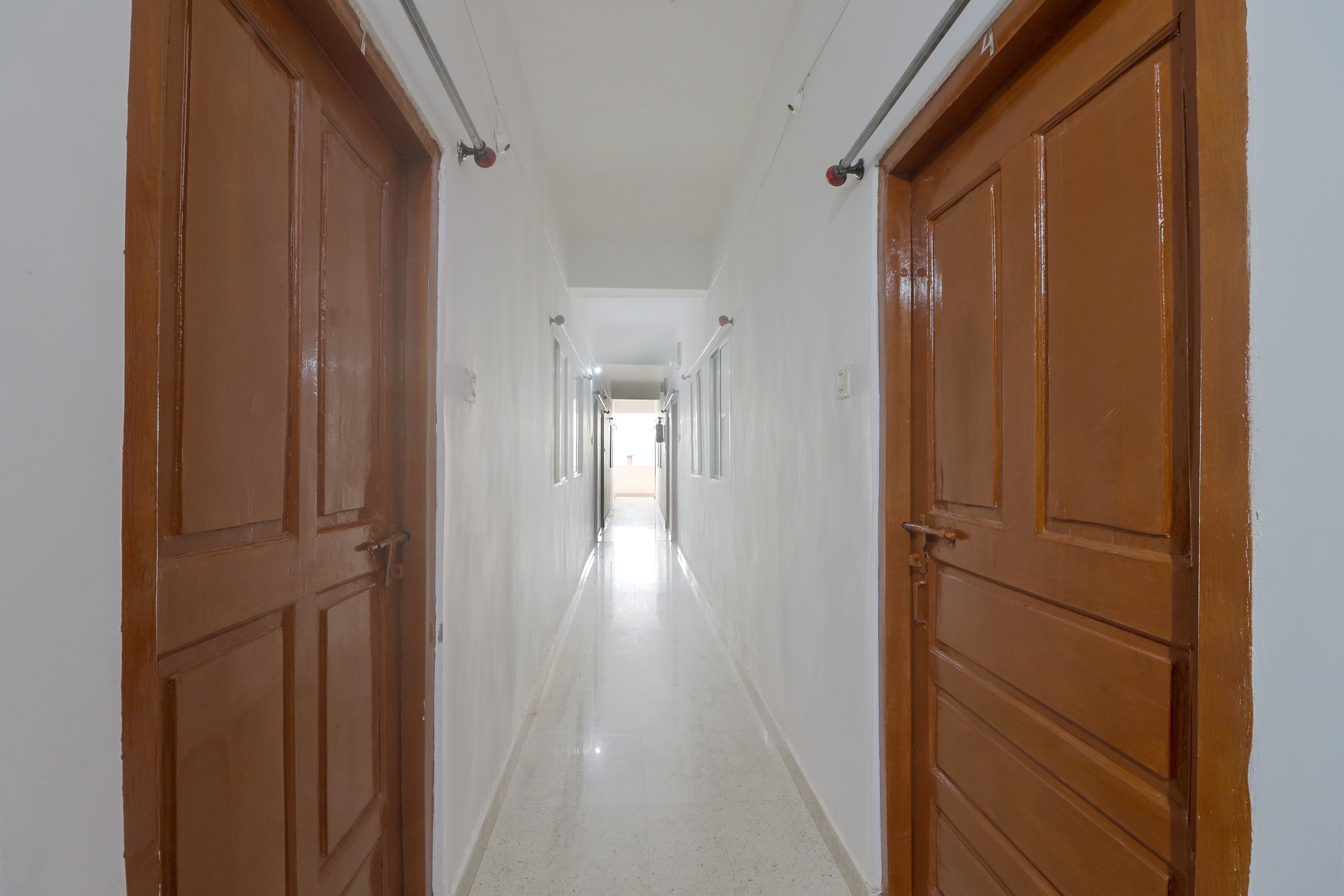 SPOT ON 61224 Hotel Om Kanha, Bilaspur 2