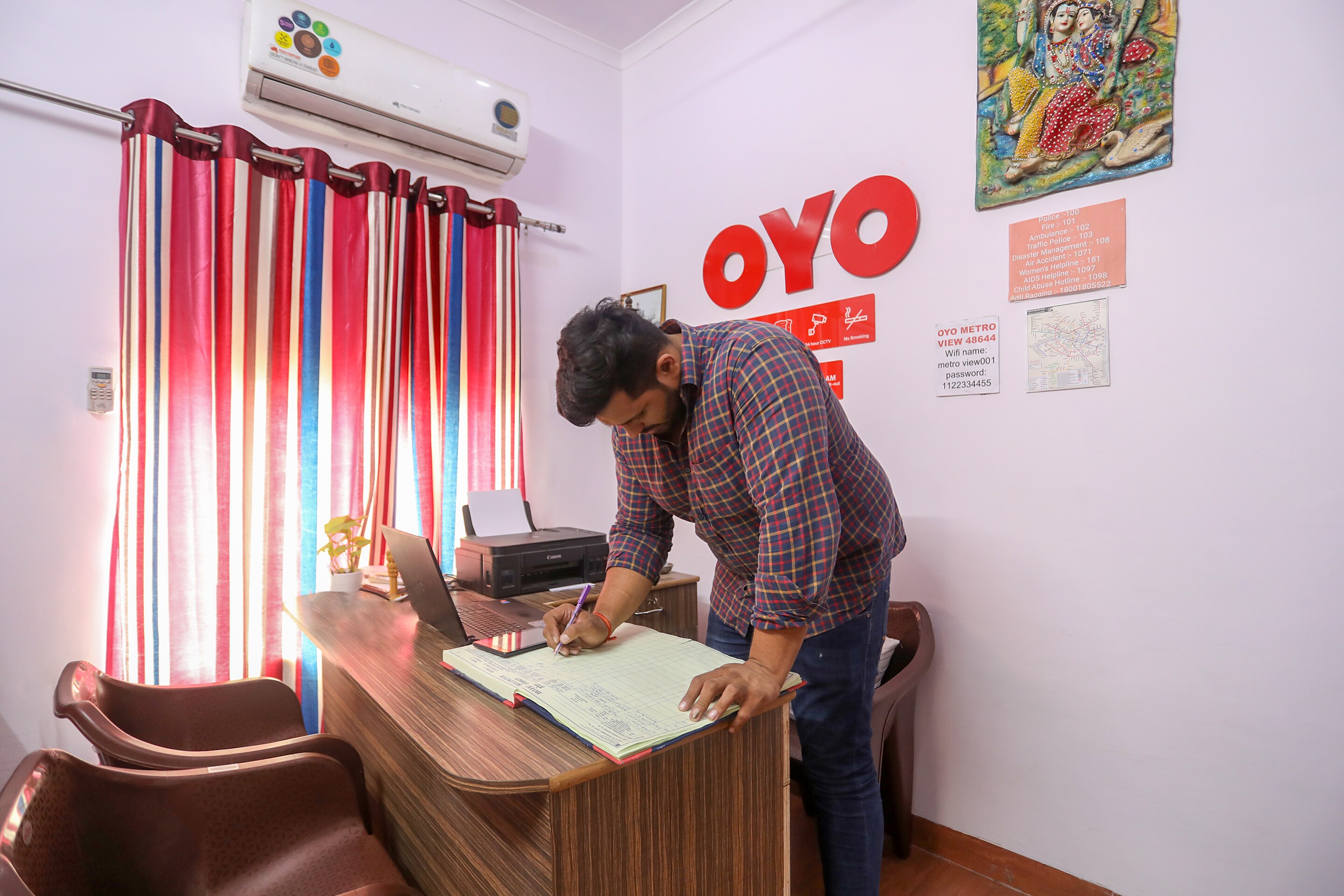 SPOT ON 61224 Hotel Om Kanha, Bilaspur 4