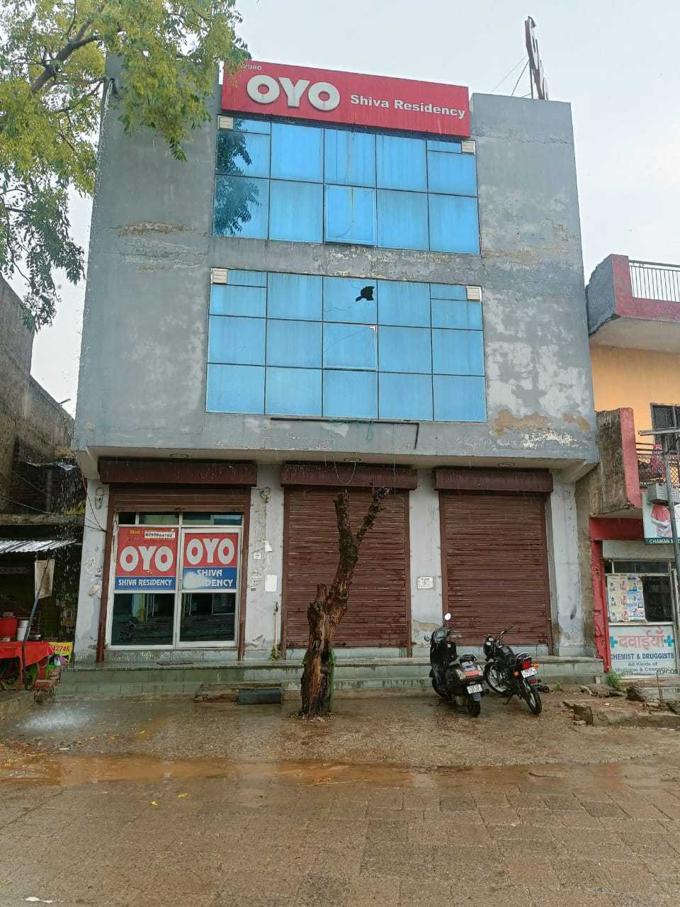 OYO 62980 Shiva Residency, Gurgaon 2