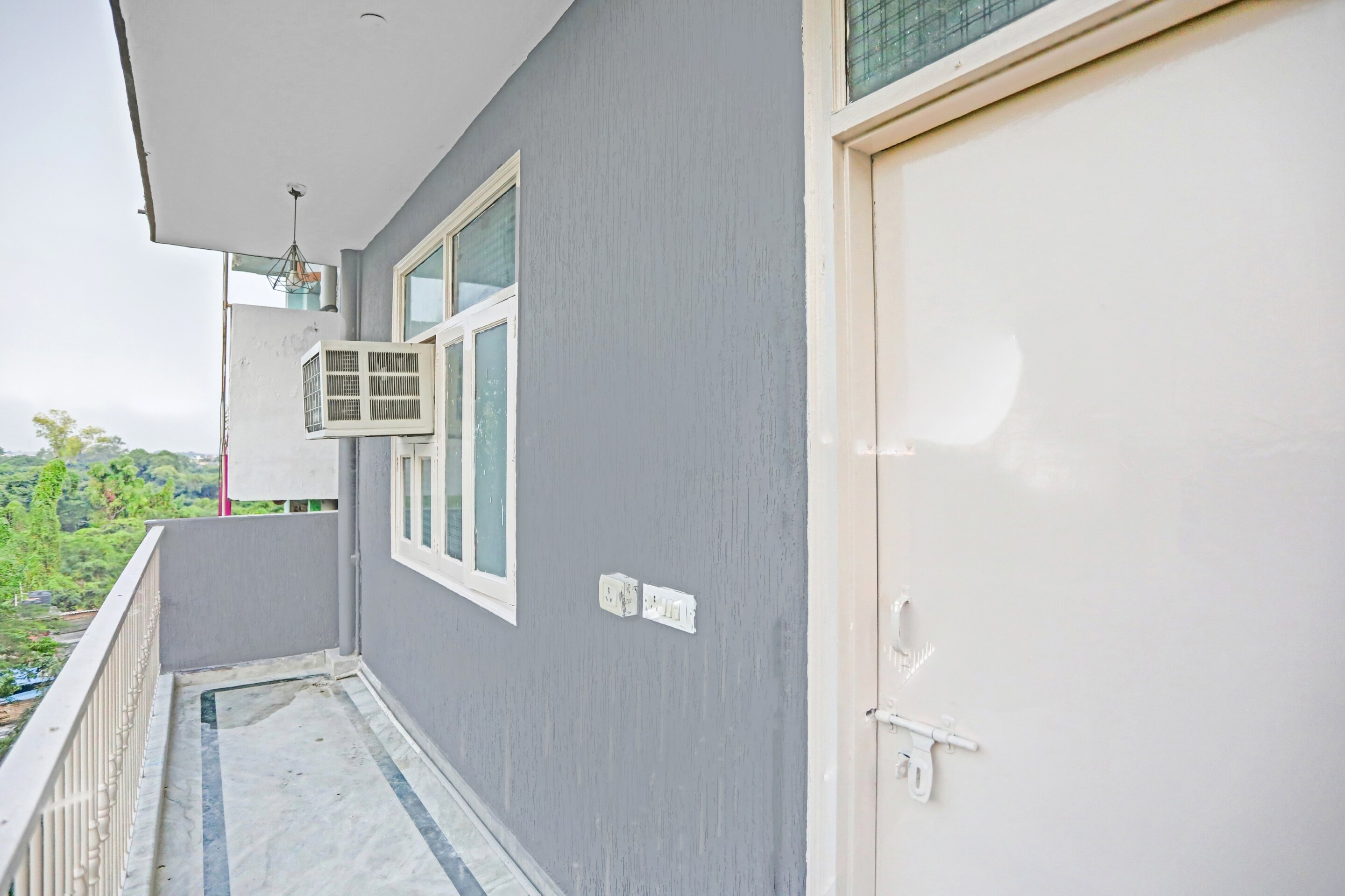 OYO Flagship 63281 Premium Villa, New Delhi 3