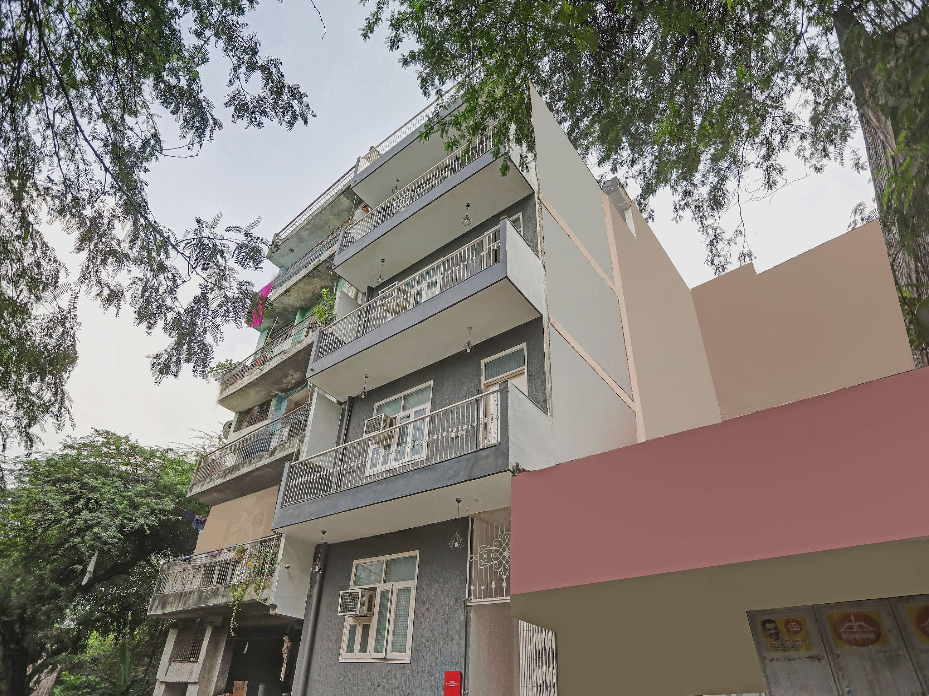 OYO Flagship 63281 Premium Villa, New Delhi 5