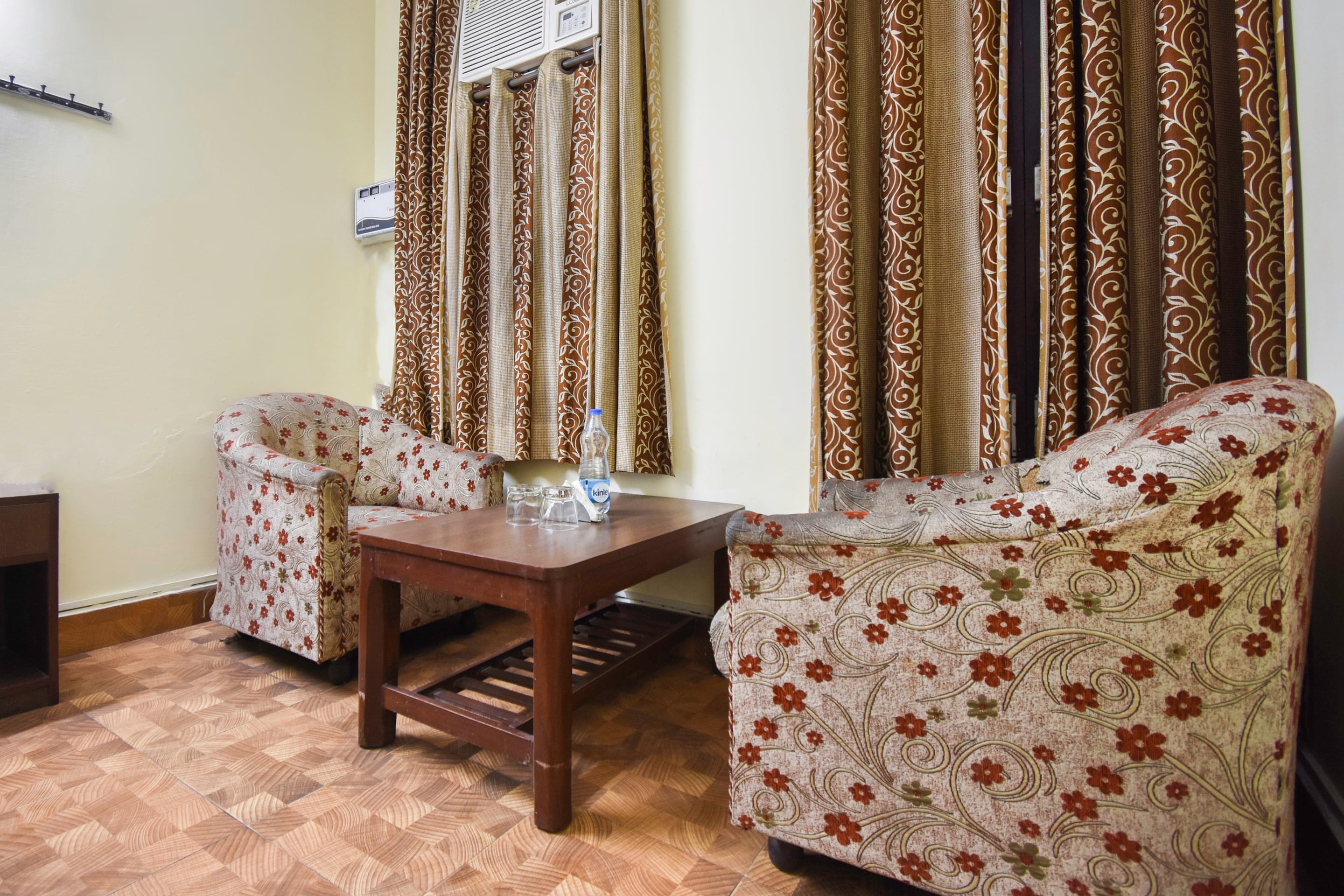 OYO 67296 Hotel Kissan, Jammu 5