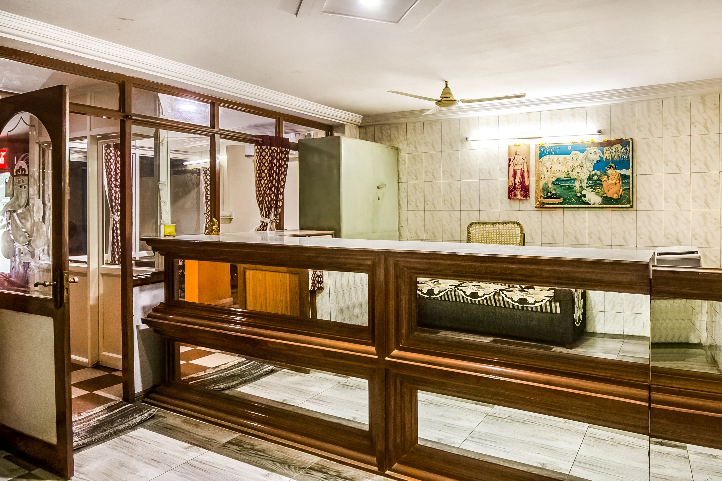 SPOT ON 67751 Sri Surya Lodge, Guntur 2