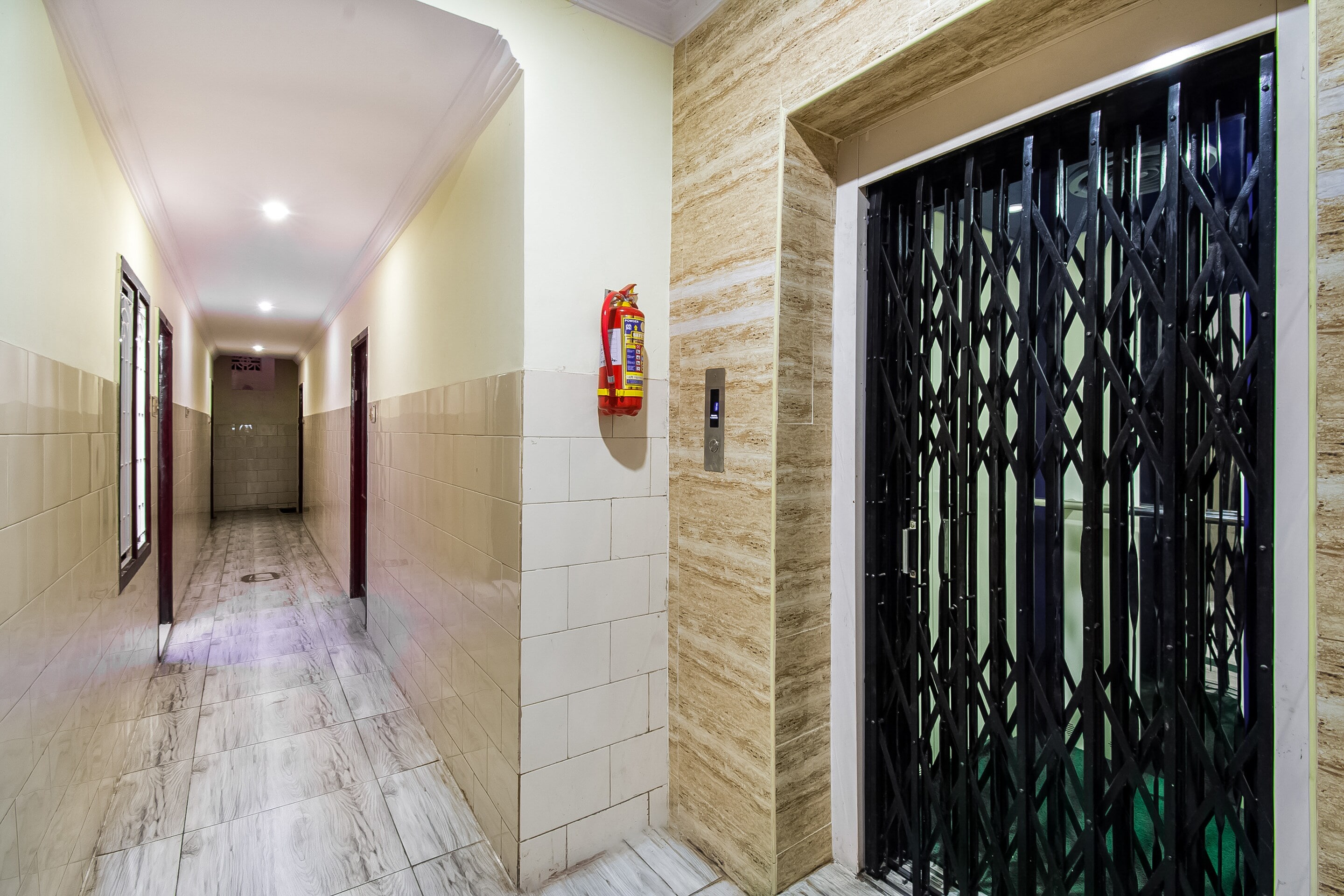 SPOT ON 67751 Sri Surya Lodge, Guntur 3