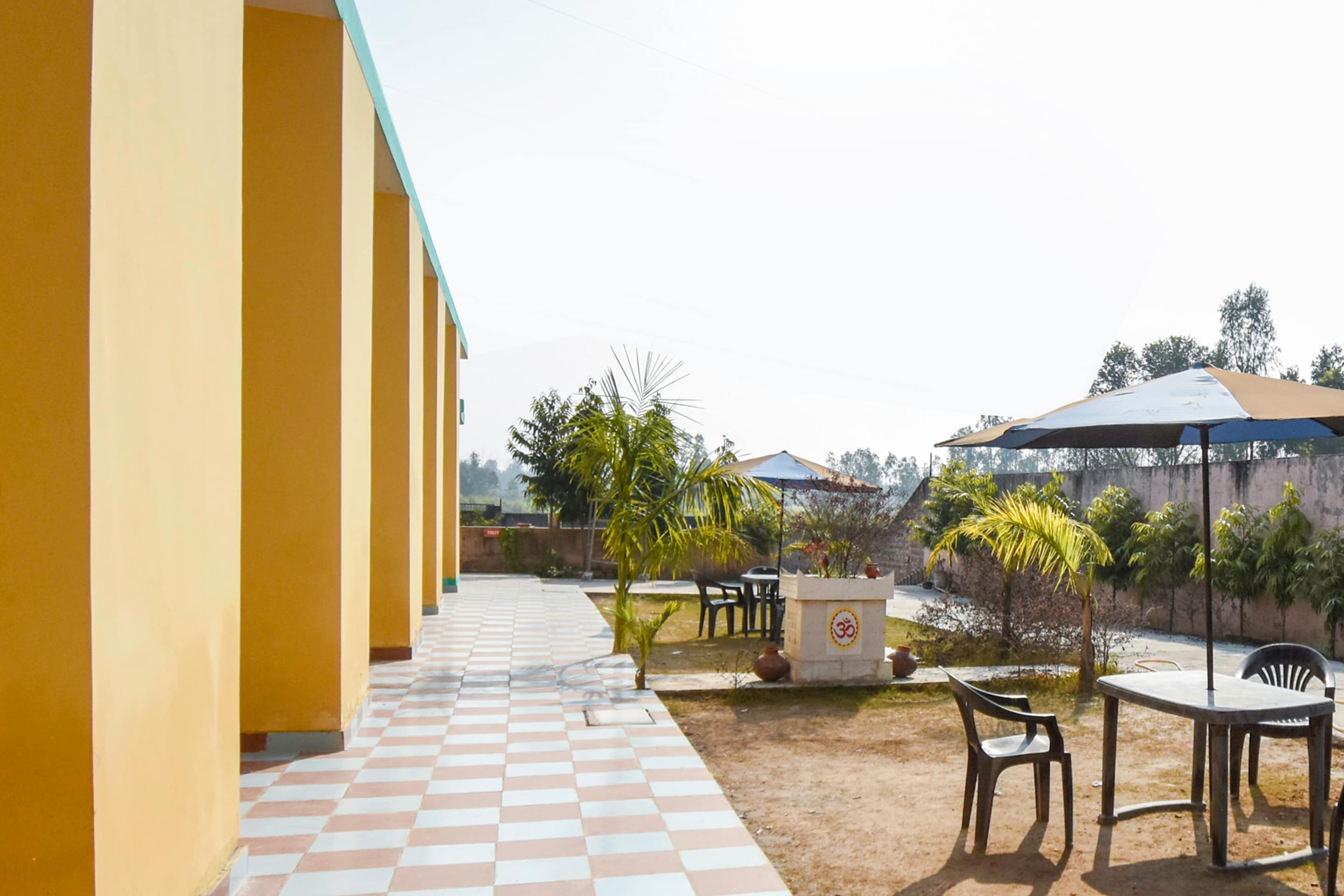 SPOT ON 69430 Saini Guest House, Roorkee 3