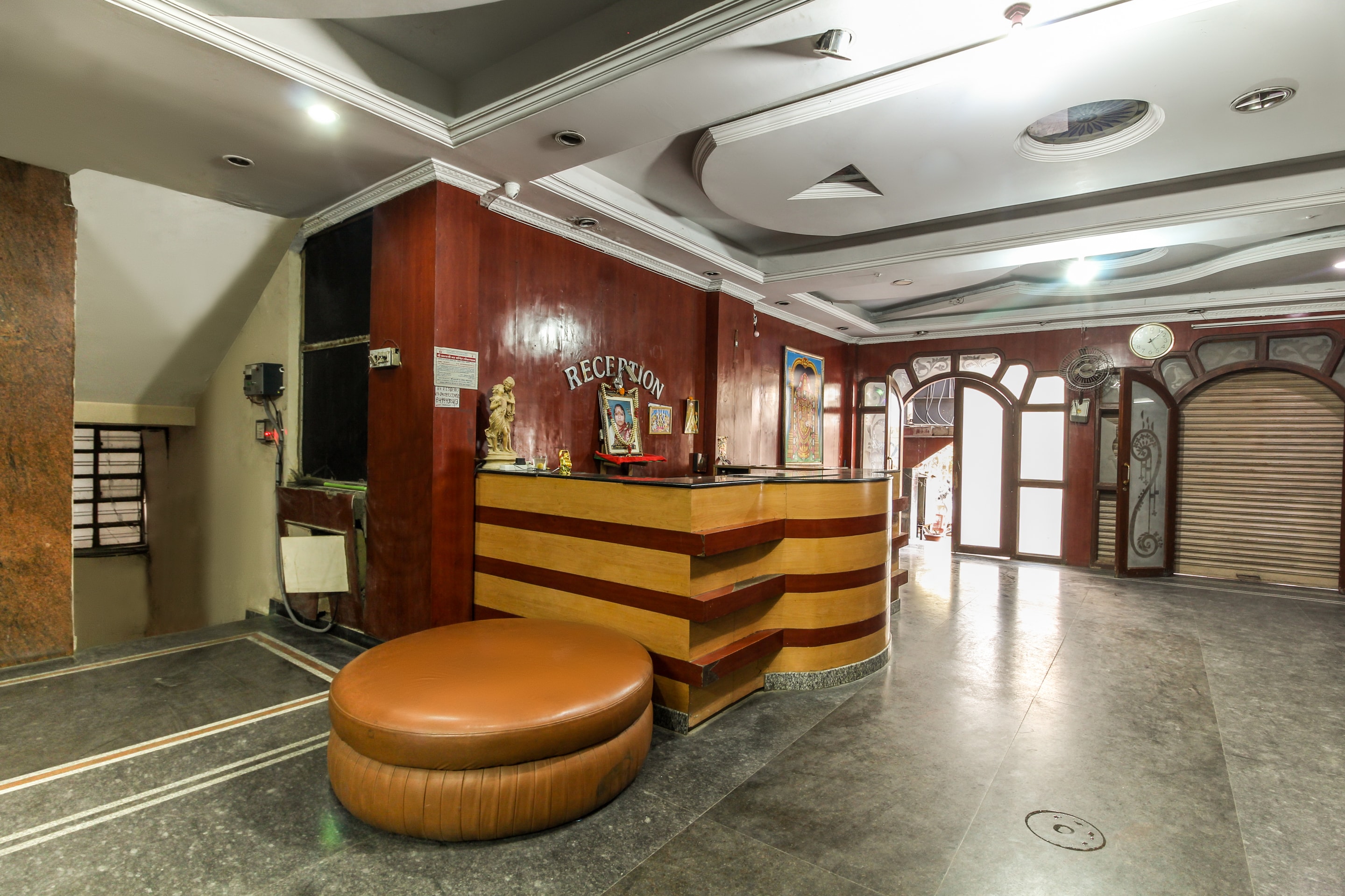 SPOT ON Hotel Rk Residency Near MGBS Bus station, Hyderabad 4