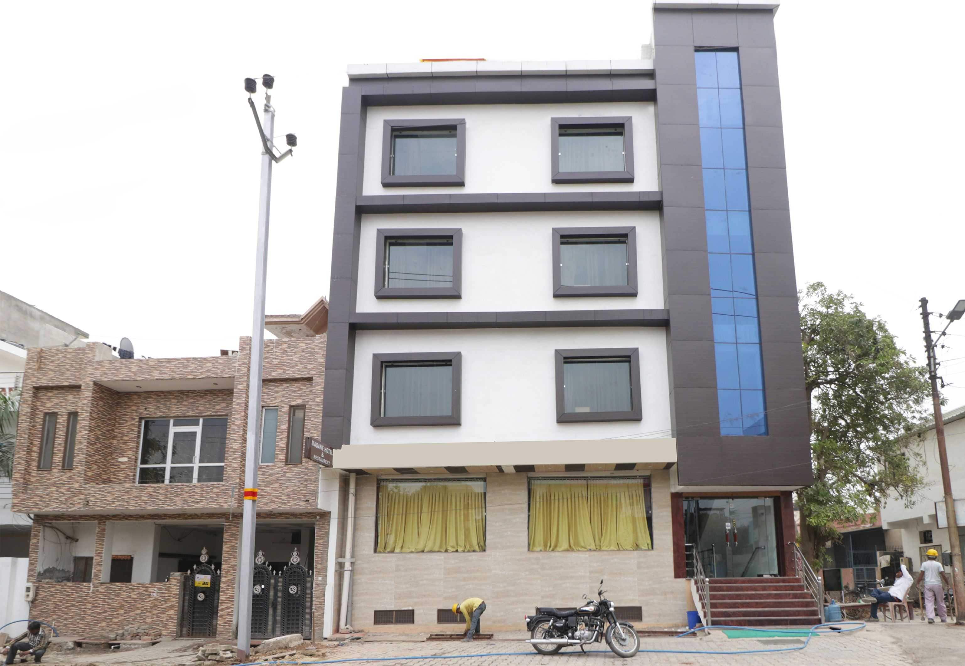 OYO 12750 Hotel Jalsa, Agra 5