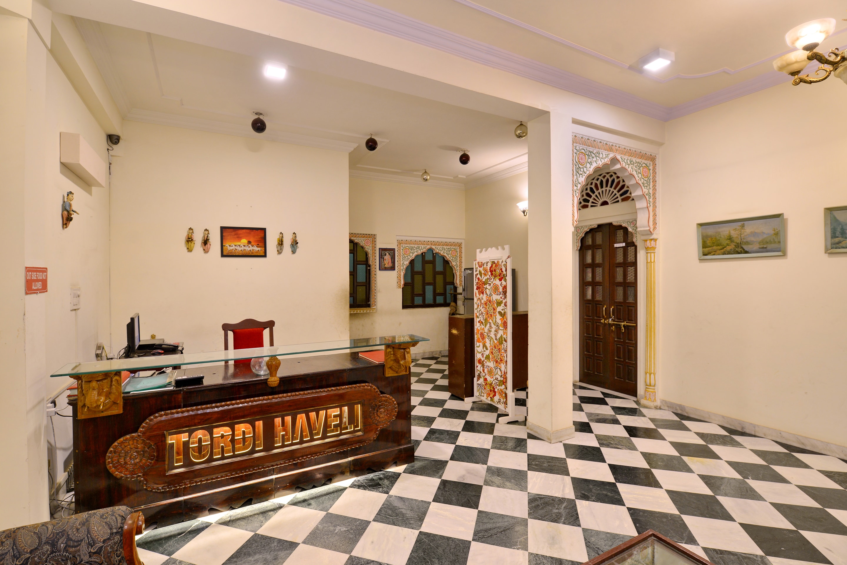 OYO 1674 Hotel Tordi Haveli, Jaipur 5