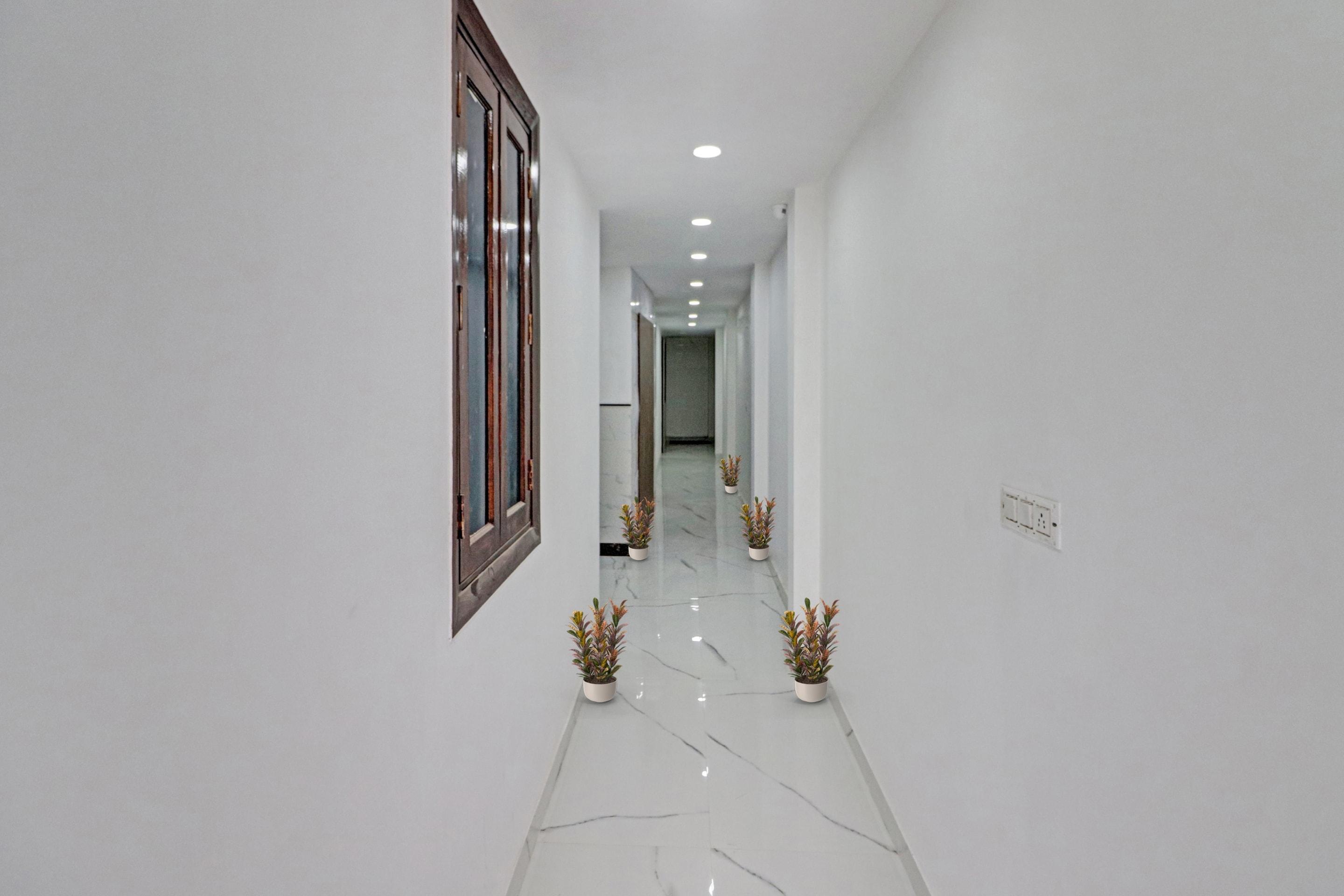 Capital O 89034 Hotel Deluxe, Pune 2